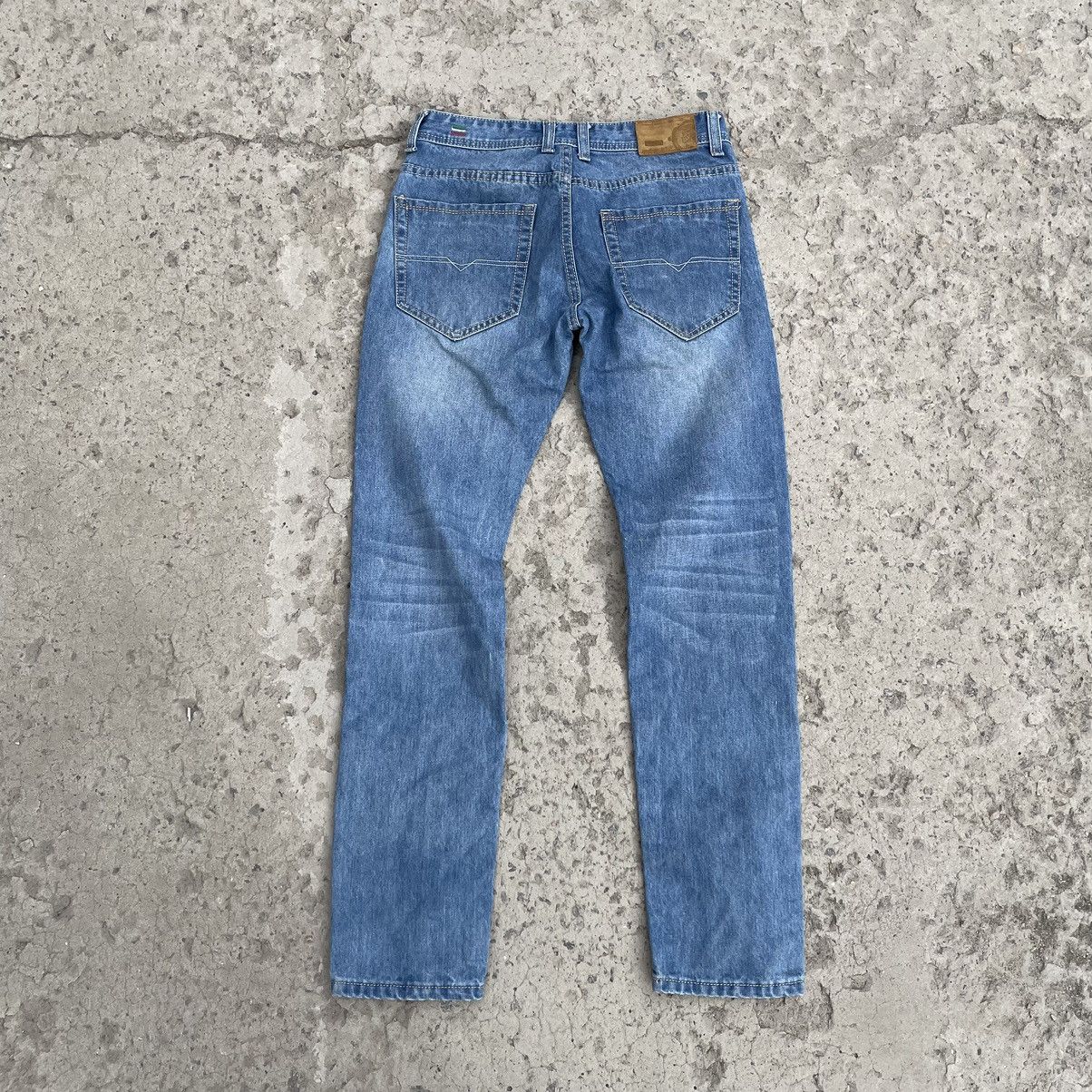 Diesel Vintage Diesel Jeans Size 31 Style USA Old Money 00s Y2K Size US 31 - 3 Thumbnail