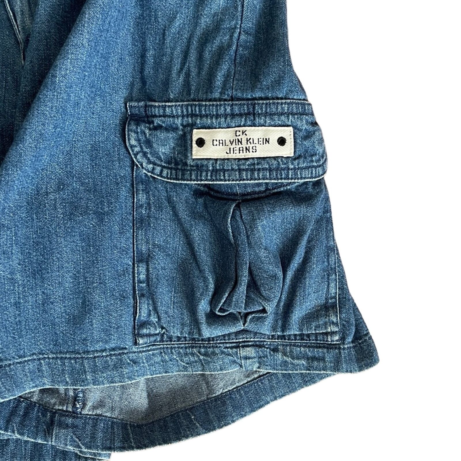 Calvin Klein Vintage90s Calvin Klein Cargo Denim Shorts Size 10 Size 32" / US 10 / IT 46 - 5 Thumbnail