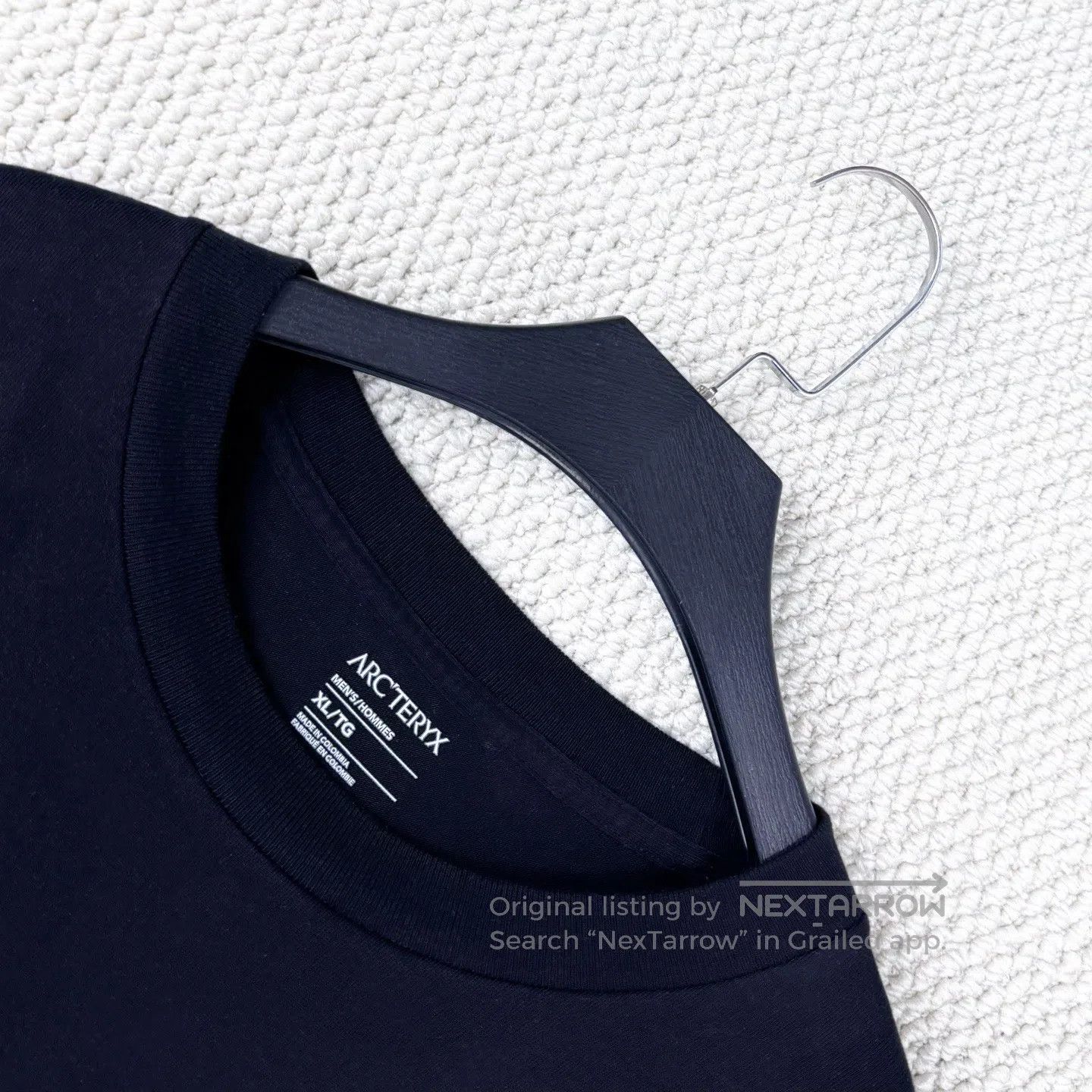 Arc'teryx Arc'teryx Black to Gold Gradient Bird Logo Short Sleeve| Size US XL / EU 56 / 4 - 3 Thumbnail