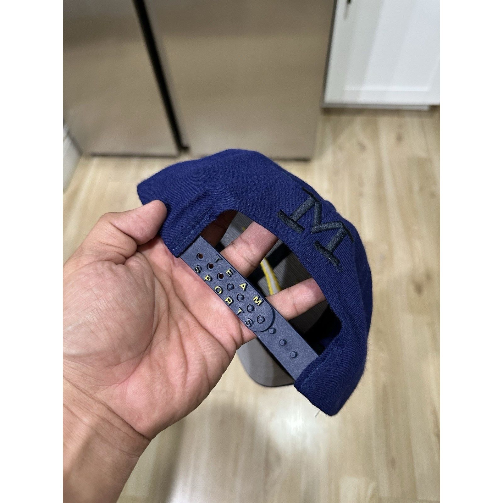 Nike Team Nike Michigan Wolverines Navy hat Adjustable Vintage Size ONE SIZE - 3 Thumbnail