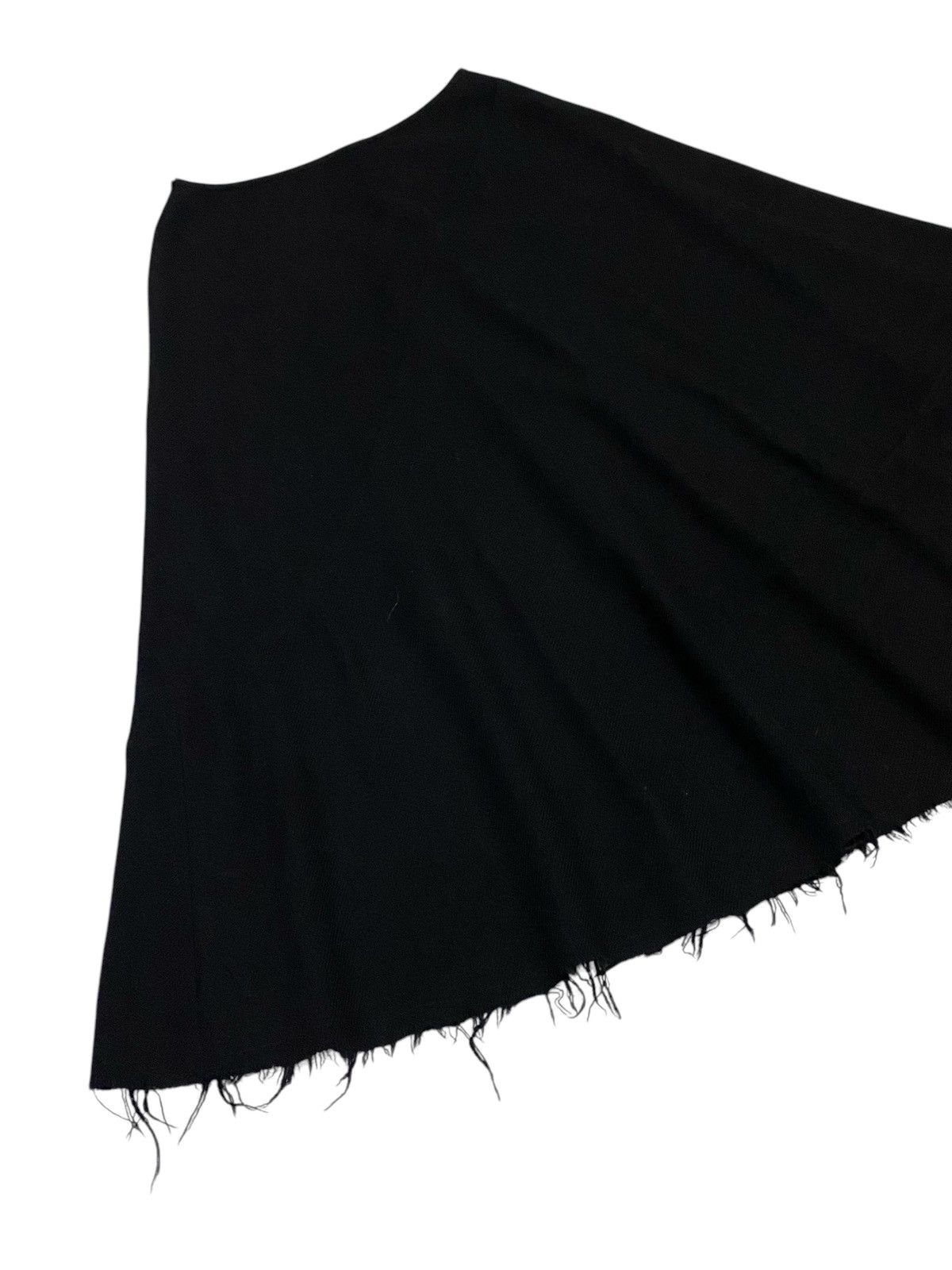 Comme des Garcons Tricot Comme Des Garçons AD2002 Wool Hem Faux Fur Skirt Size 26" / US 2 / IT 38 - 17 Thumbnail