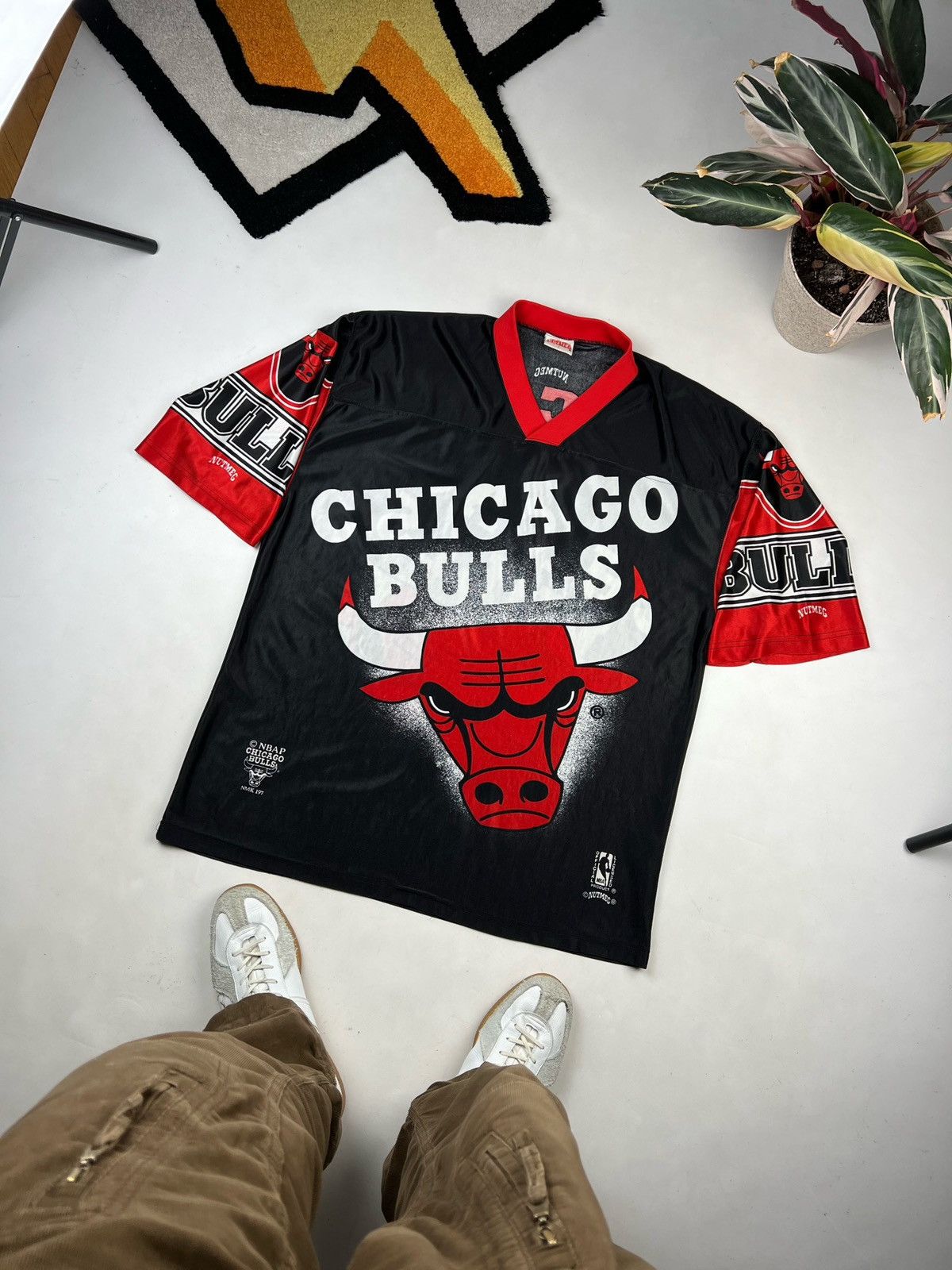 NBA × Nutmeg × Vintage Vintage Chicago bulls tshirt Jersey NBA y2k Size US L / EU 52-54 / 3 - 3 Thumbnail