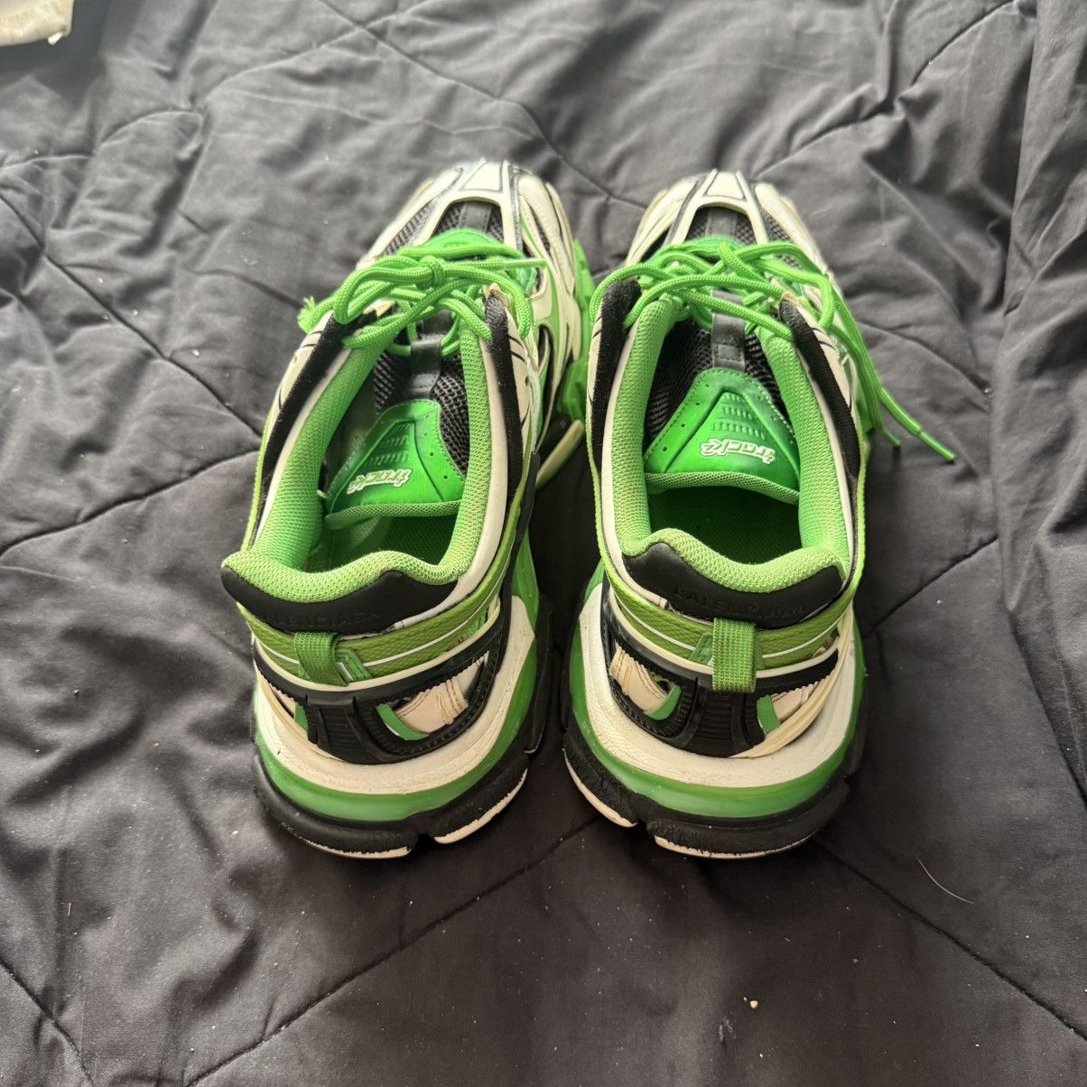 Balenciaga Balenciaga track 2.0 metallic green Size US 12 / EU 45 - 4 Thumbnail