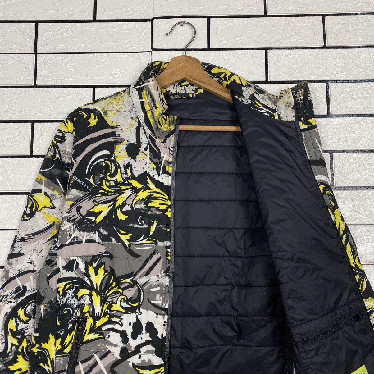 Versace 🔥VINTAGE ZIPPER LIGHT PUFFER JACKET VERSACE JEANS Size US M / EU 48-50 / 2 - 12 Thumbnail