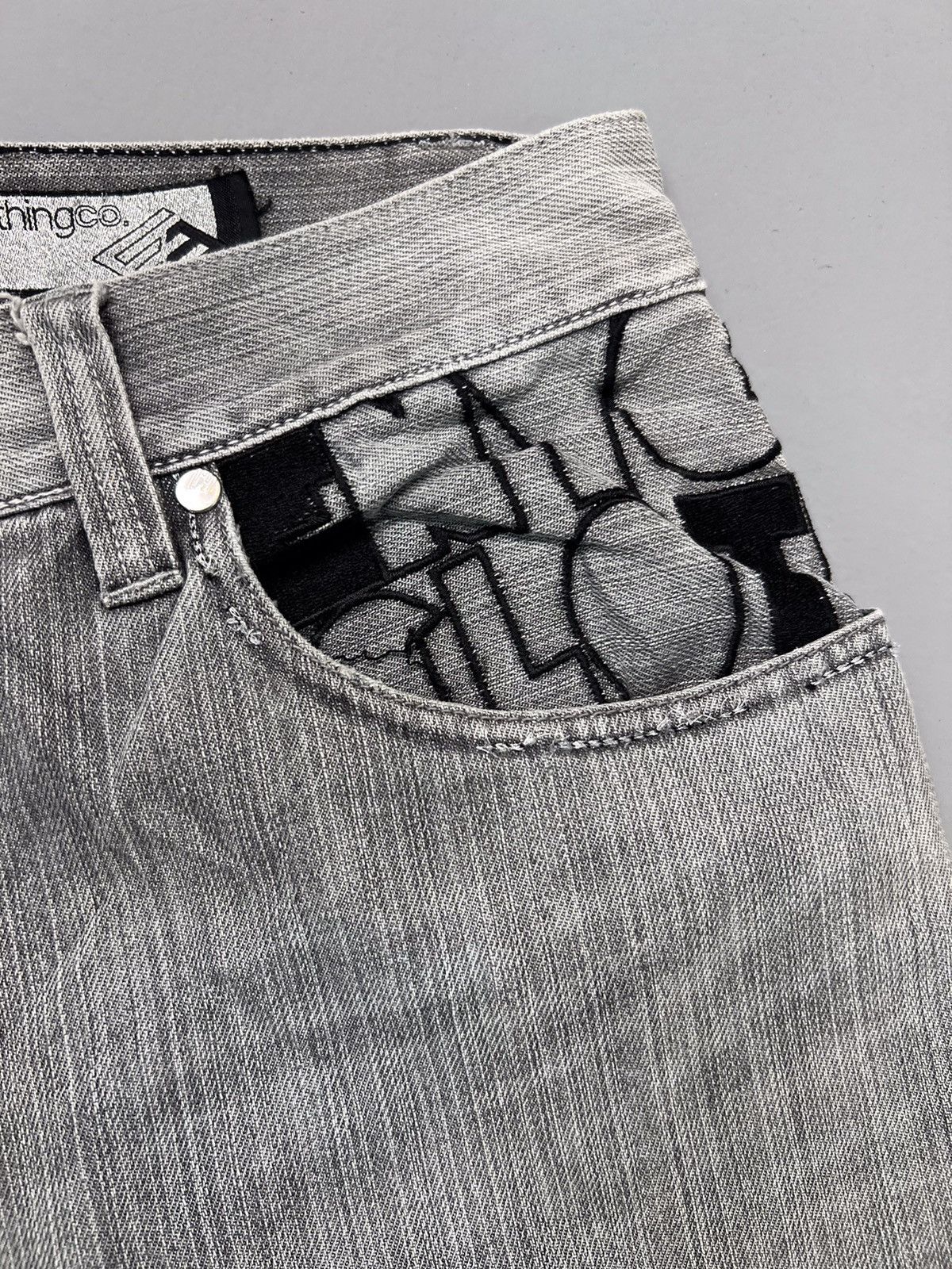 Other Vintage enyce embroidered baggy fit denim Size US 36 / EU 52 - 6 Thumbnail
