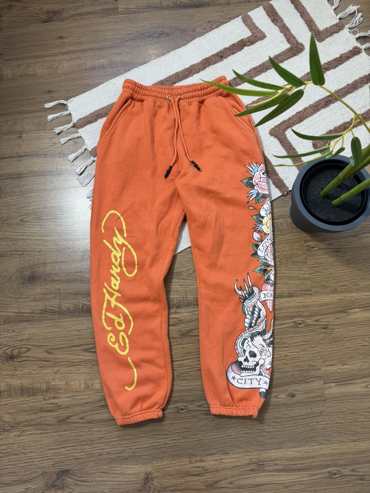 Ed Hardy ED HARDY X MG PRINTED ORANGE SWEATPANTS Size 28" / US 6 / IT 42 - 1 Thumbnail