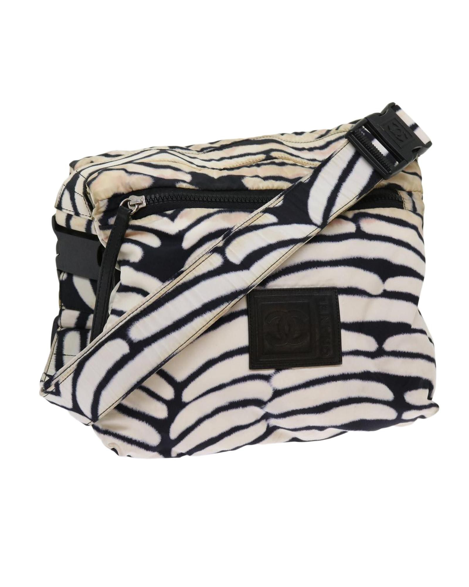 image of Chanel White And Black Nylon Shoulder Bag With Cc Logo Detail, Women's