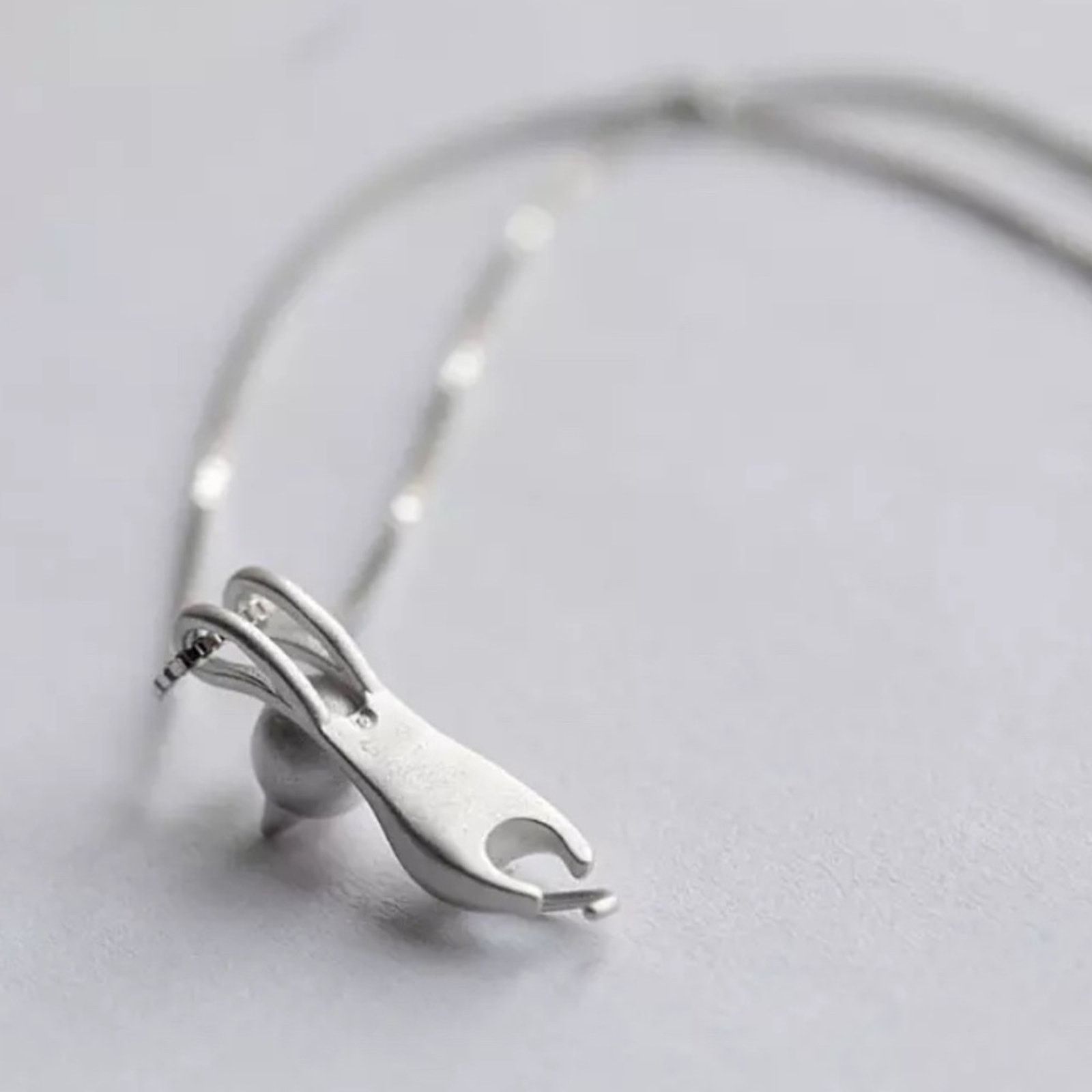 & Other Stories Silver Cat Pendant Necklace Size ONE SIZE - 3 Thumbnail