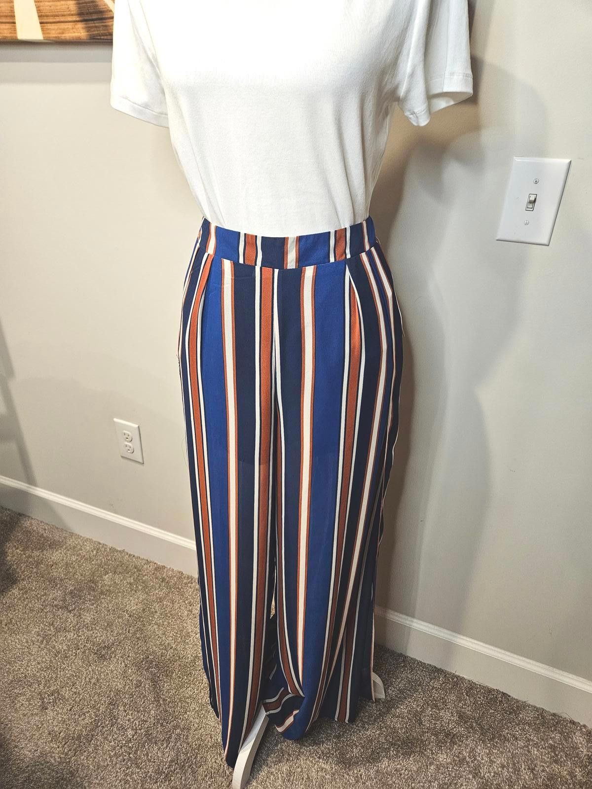 Designer Nwt JustFab Festival Striped Wide-Leg Pants/shorts #294 Size 32" / US 10 / IT 46 - 1 Thumbnail