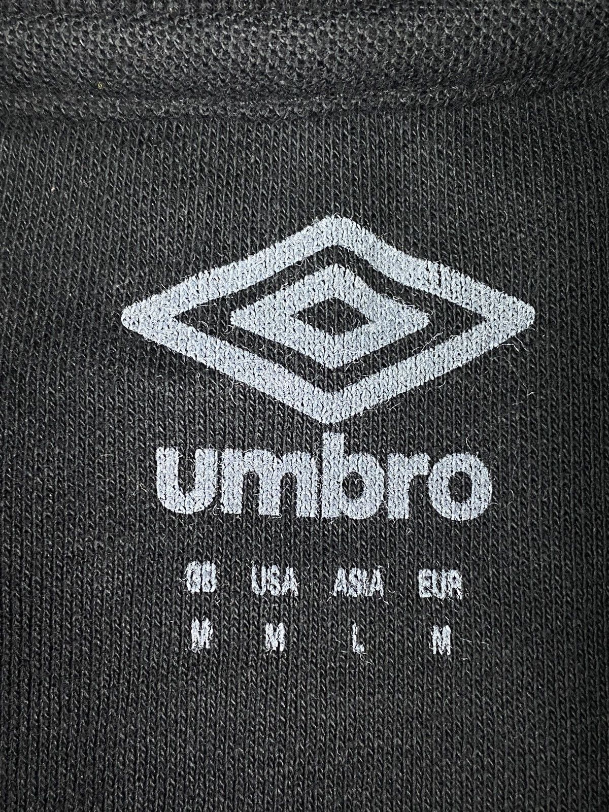 Umbro Umbro O2 England Rugby Polo Shirt Size M Size US M / EU 48-50 / 2 - 9 Thumbnail