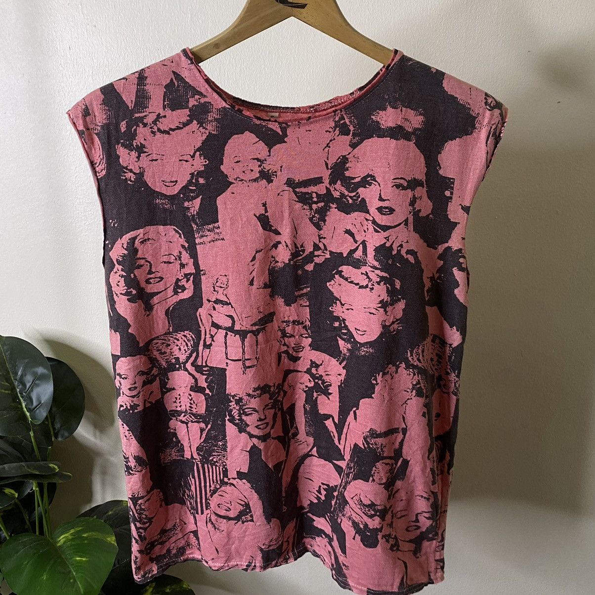 Vintage Vintage 1990s Marilyn Monroe AllOverPrint Tank Top Size US S / EU 44-46 / 1 - 2 Thumbnail