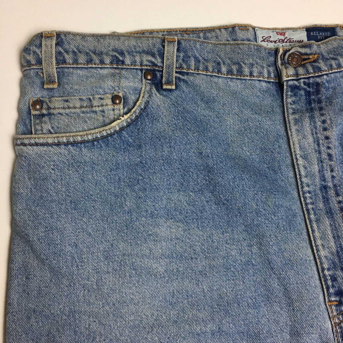 Levi's Vintage Clothing Vintage Levi’s 540 Relaxed Fit Orange Tab Sz 46/34 Size US 44 / EU 60 - 4 Thumbnail
