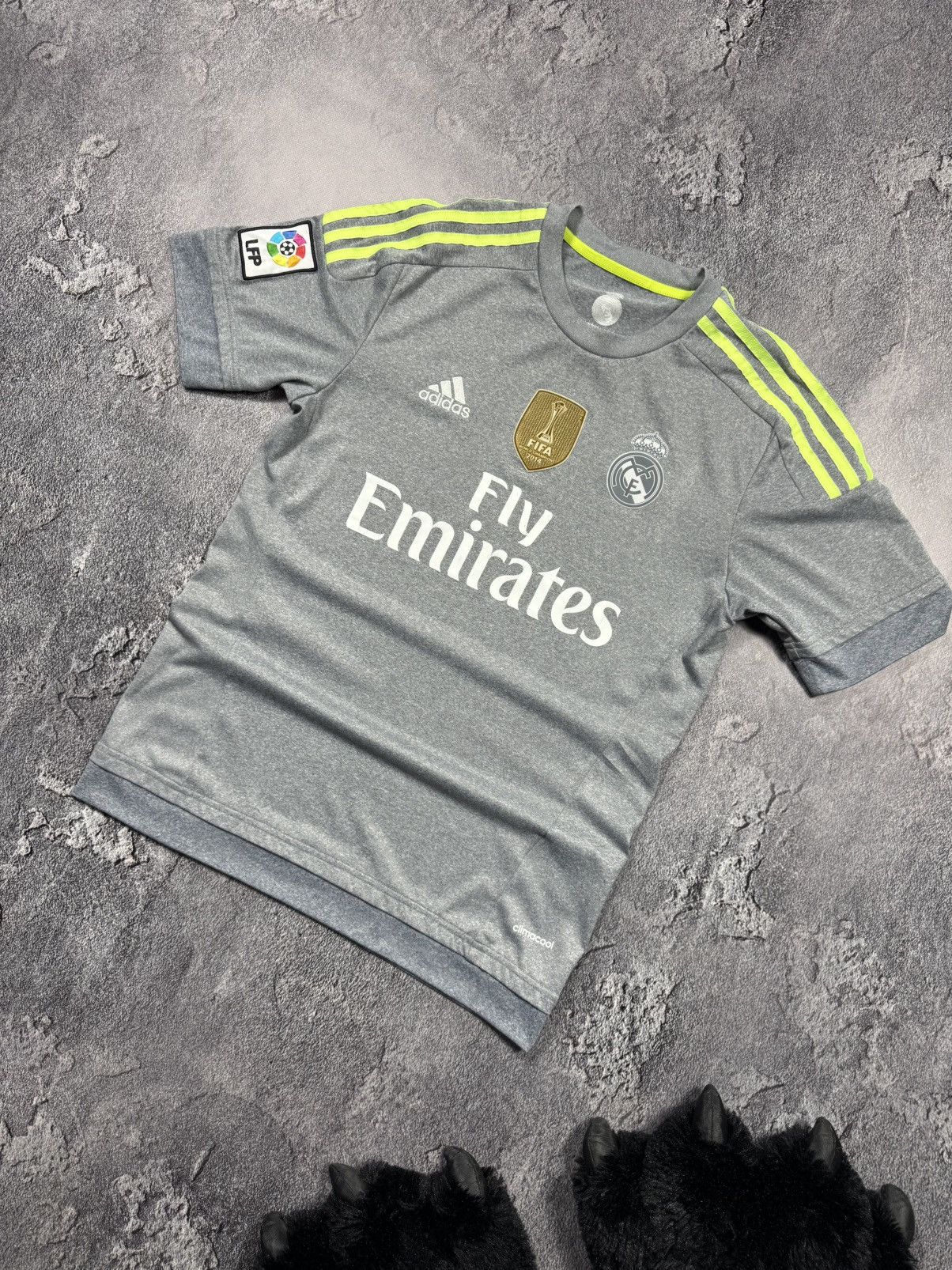 Adidas Adidas Real Madrid 2015/16 Away Jersey Size US S / EU 44-46 / 1 - 1 Thumbnail