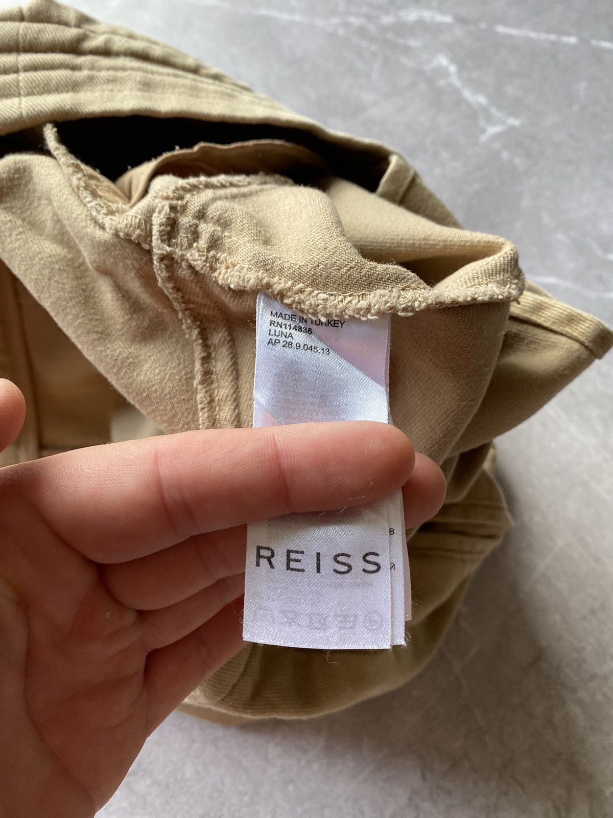 Reiss Rare Reiss Mini Denim Ruffle Skirt Navy Beige Size 6 Size 28" / US 6 / IT 42 - 12 Thumbnail