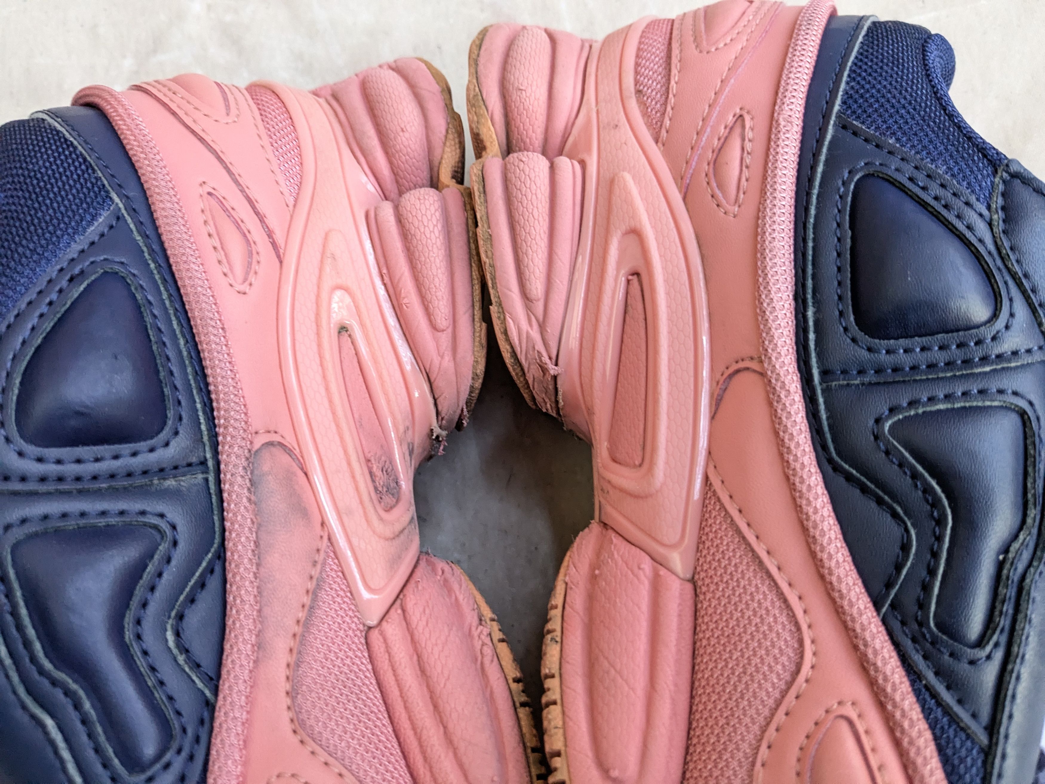 Raf Simons Adidas Raf Simons Ozweego F34268 Blue Pink 8 Size US 8 / EU 41 - 9 Thumbnail