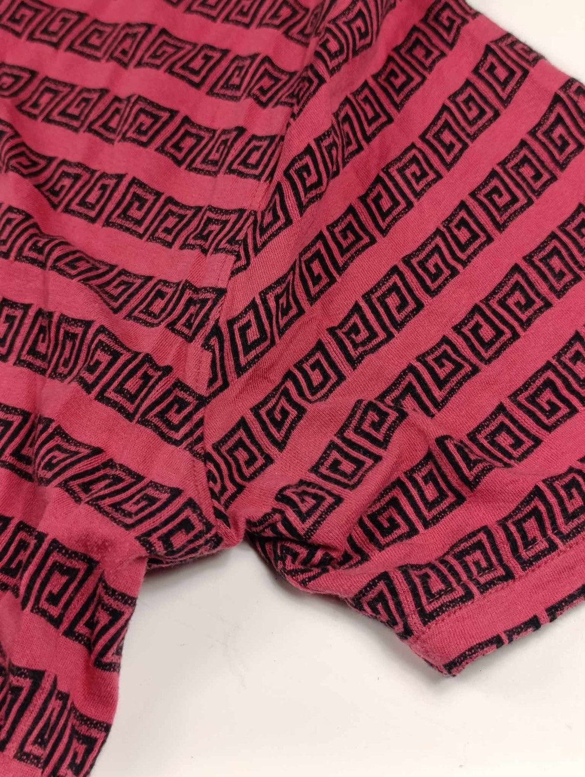 Stussy Stussy tshirt tees red pattern cotton streetwear skate rare Size US XXL / EU 58 / 5 - 6 Thumbnail