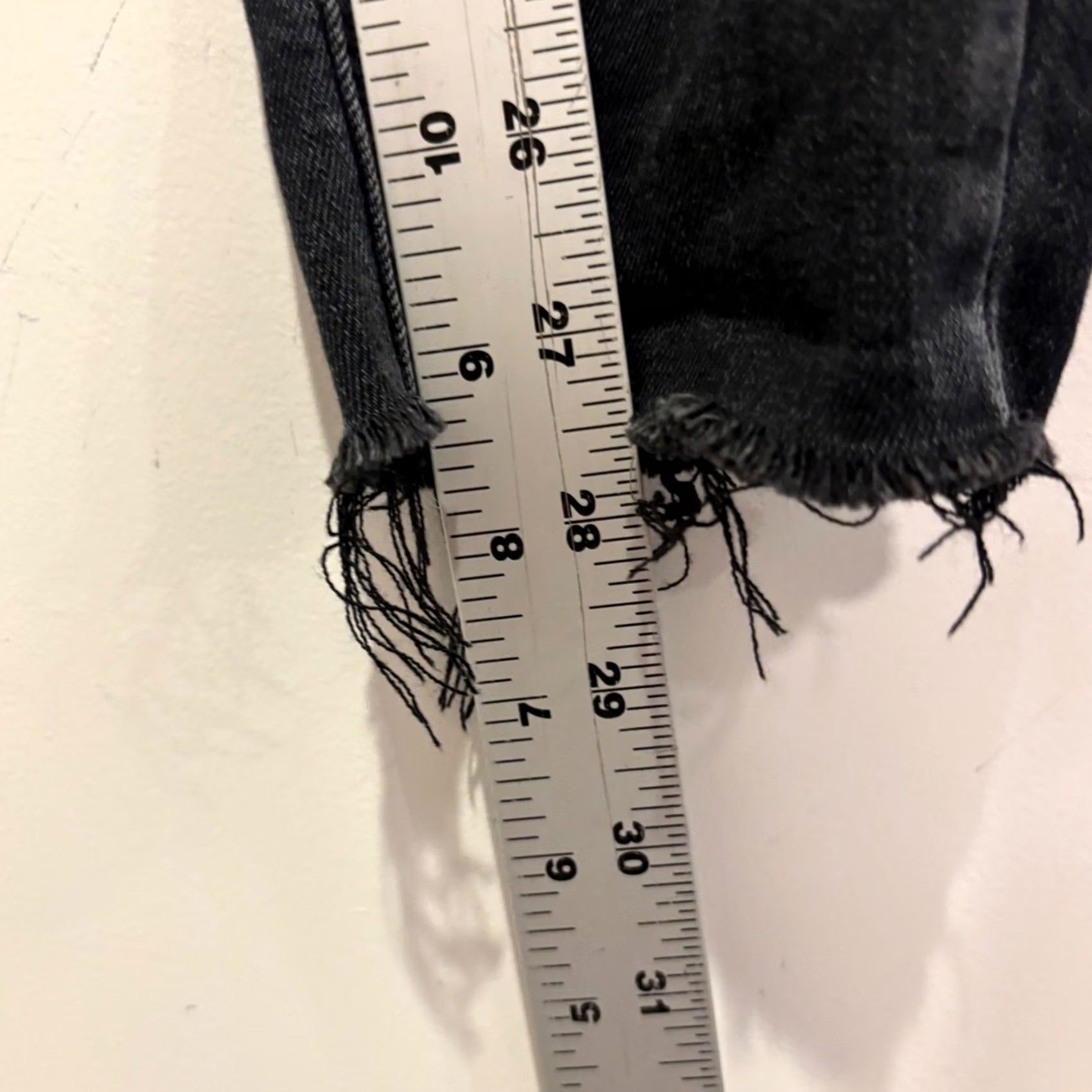 Vintage Hidden Jeans Black Distressed Skinny Jeans Raw Hem Size 26 Women Size 26" / US 2 / IT 38 - 7 Thumbnail