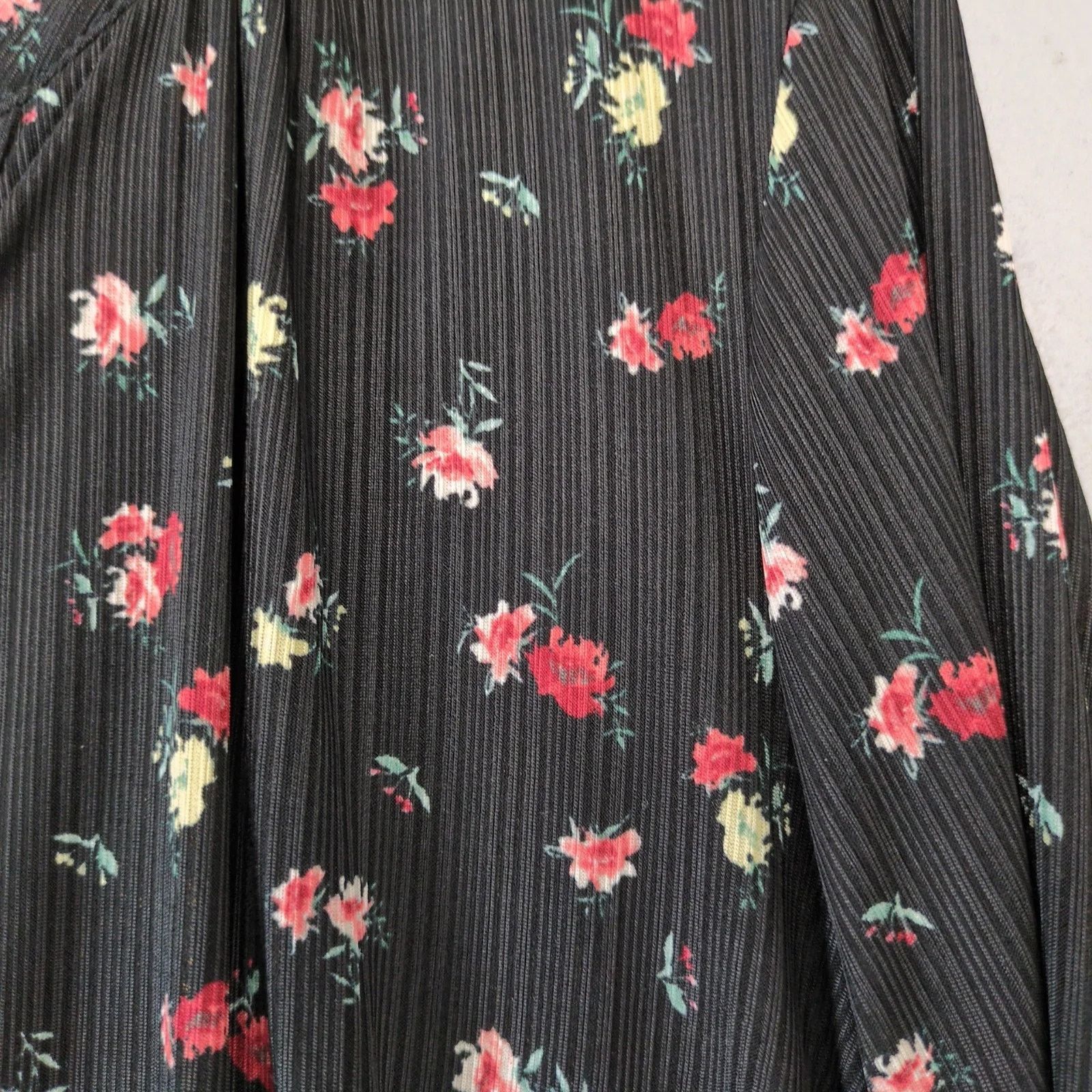 Other NWT Lane Bryant Black Floral Button Up Shirt Women's 26/28 Size 3XL / US 20-22 - 10 Thumbnail