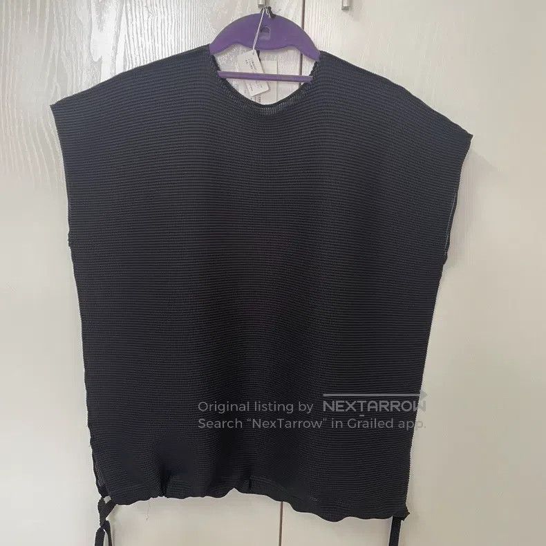 Issey Miyake Issey Miyake size:one size Black Top Size XXS / US 00 / IT 34 - 2 Thumbnail