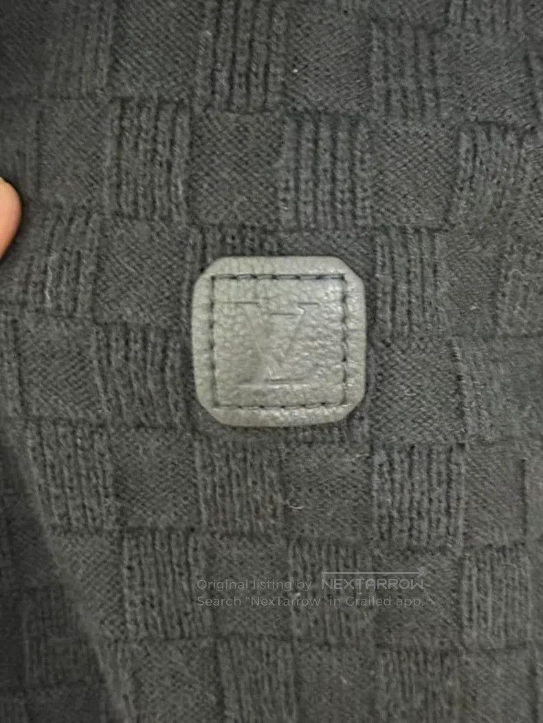 Louis Vuitton Louis Vuitton Black checkerboard chain jacket Size US L / EU 52-54 / 3 - 3 Thumbnail