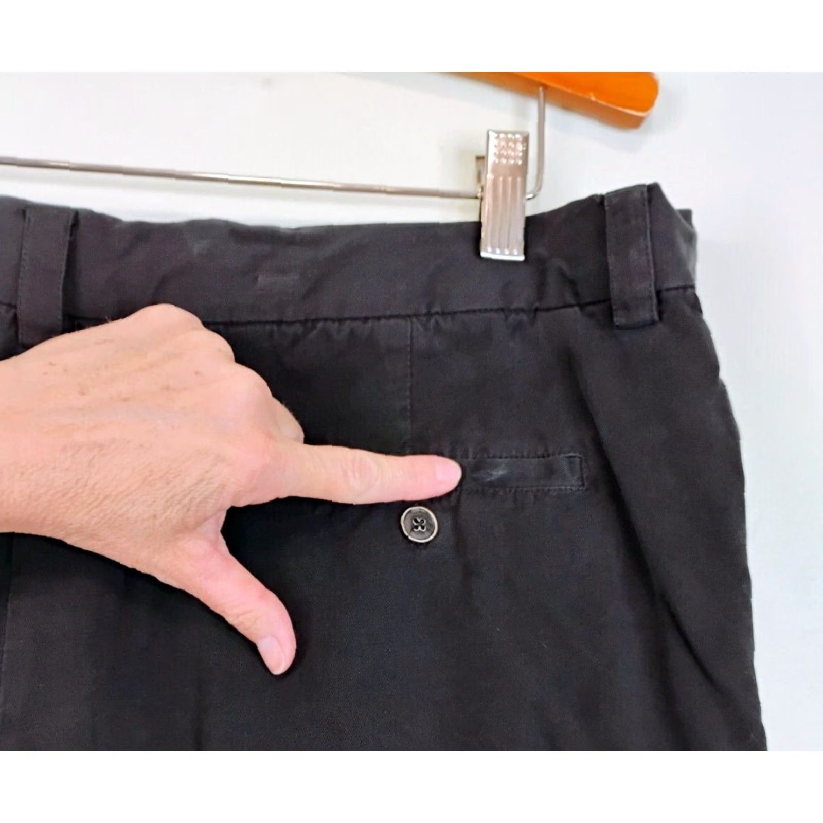Tommy Bahama Tommy Bahama Relax 100% Silk Shorts Mens Chino Black 36 Relaxed Silk Shorts Beltless Zip Inseam 9in Casual Mens Size US 36 / EU 52 - 3 Thumbnail