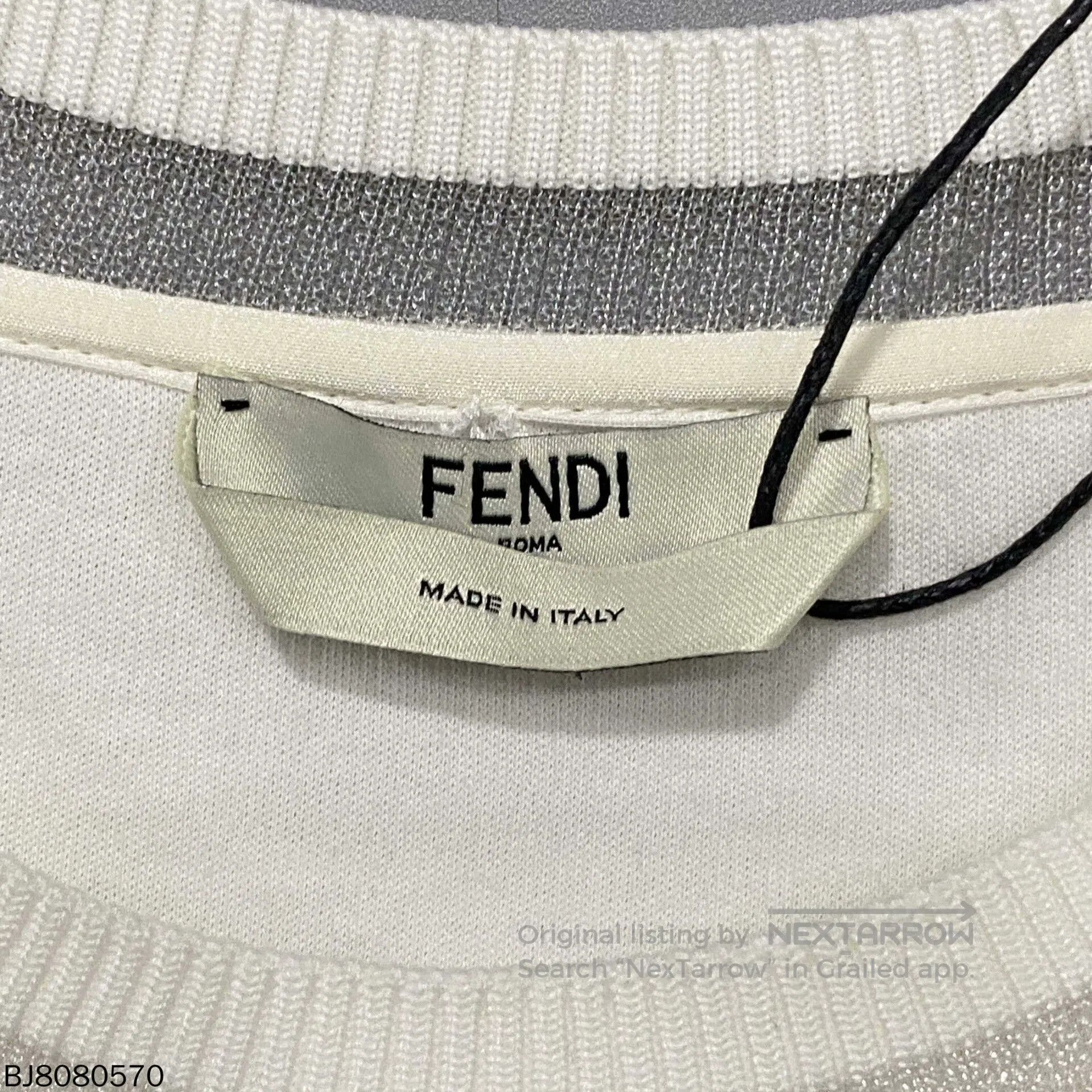 Fendi white flower detail bell sleeve sweatshirt. Size US M / EU 48-50 / 2 - 5 Thumbnail
