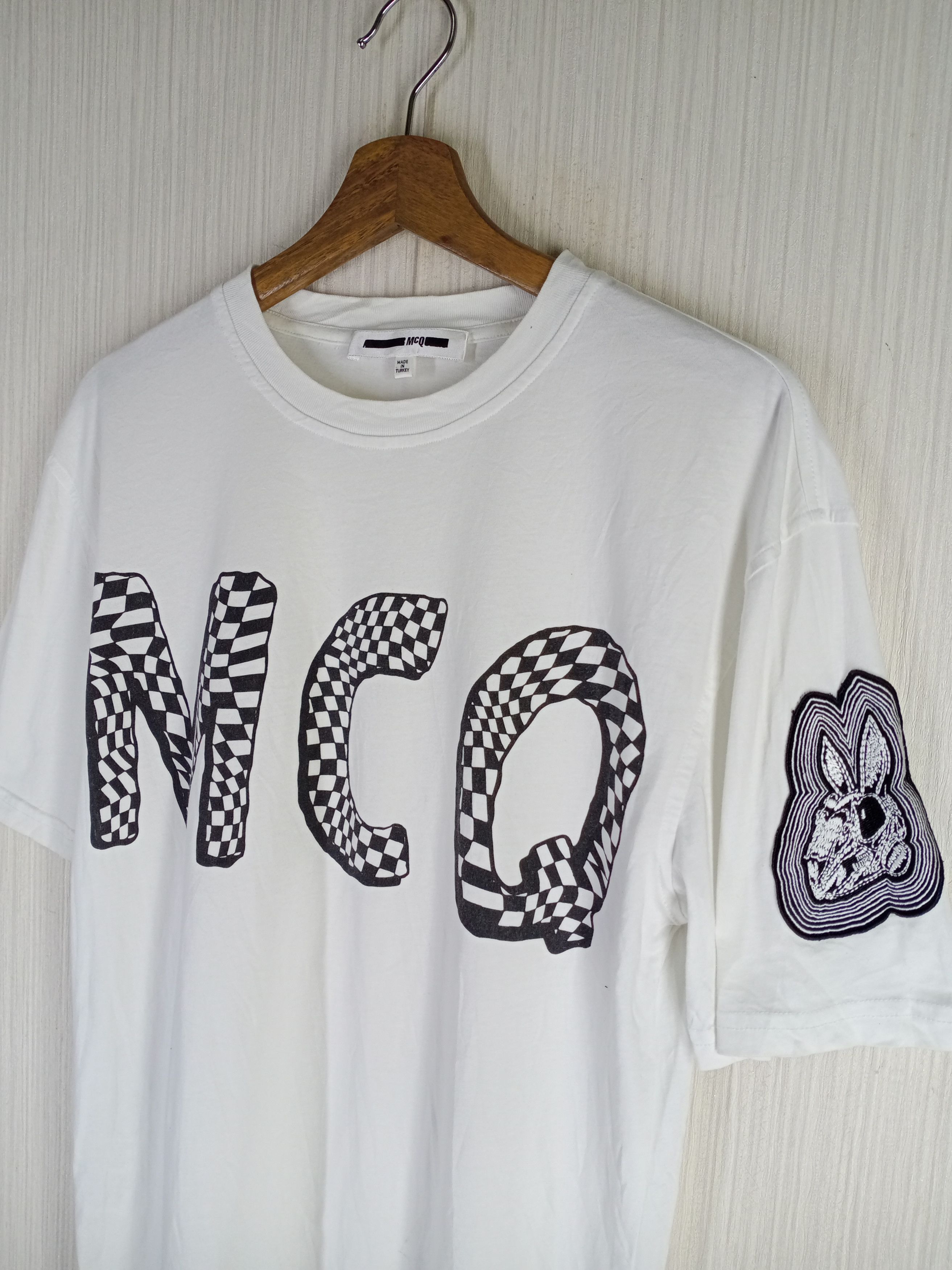 Alexander McQueen Alexander McQueen Tshirt Size US S / EU 44-46 / 1 - 2 Thumbnail