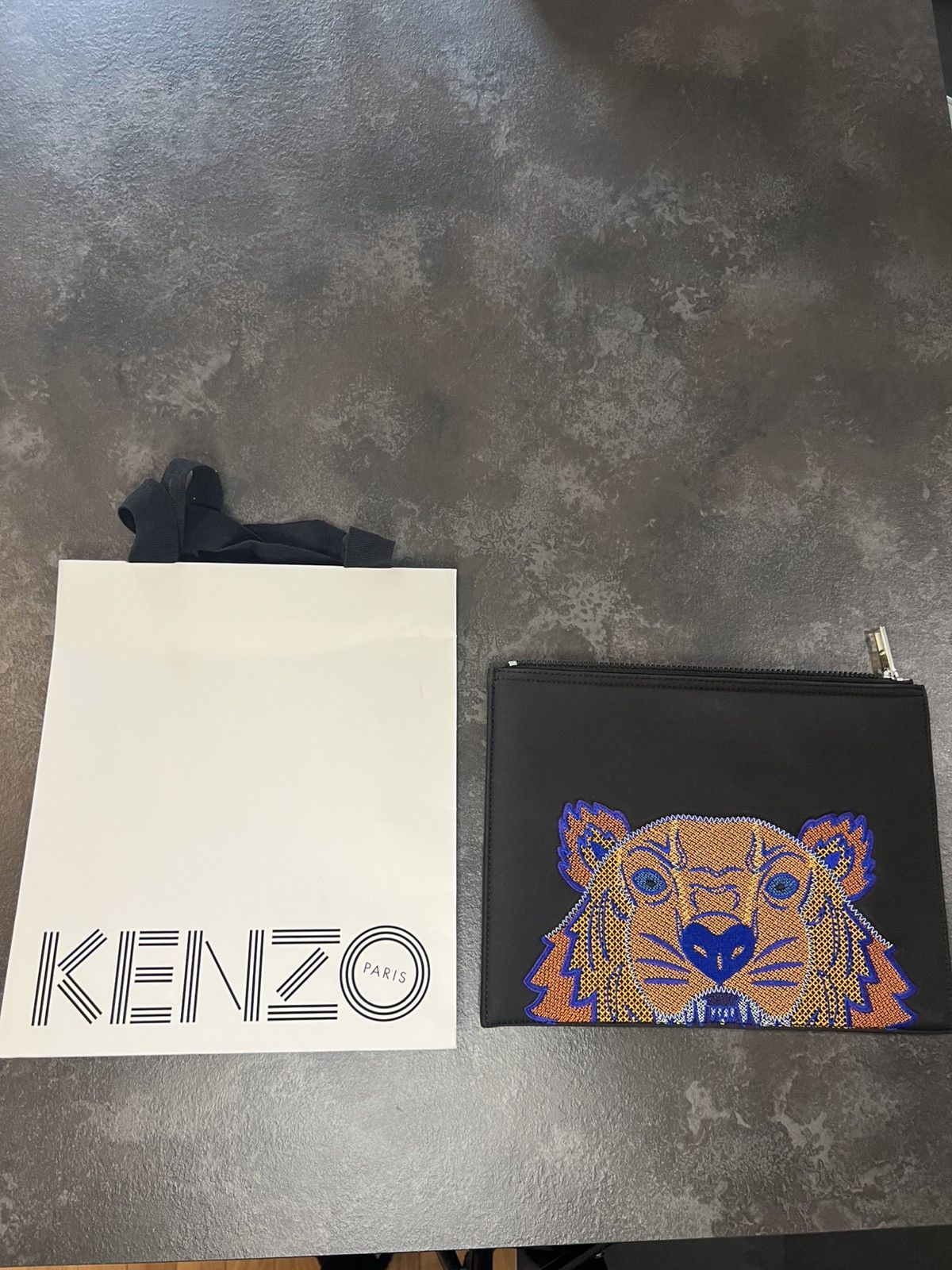 Kenzo Kenzo Tiger Embroidered Pouch Black/Multicolor Size ONE SIZE - 1 Thumbnail