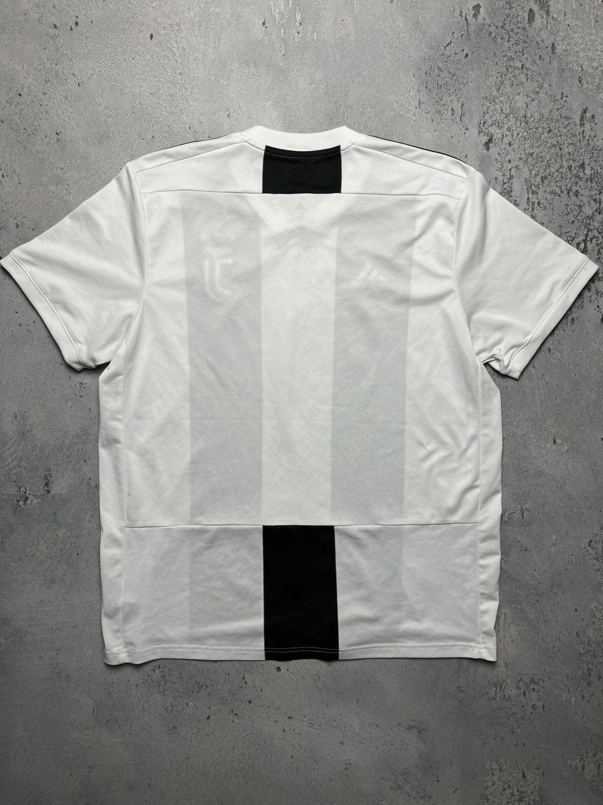 Adidas Juventus 2018 2019 Adidas Home Football Jersey Climachill Size US XL / EU 56 / 4 - 2 Thumbnail