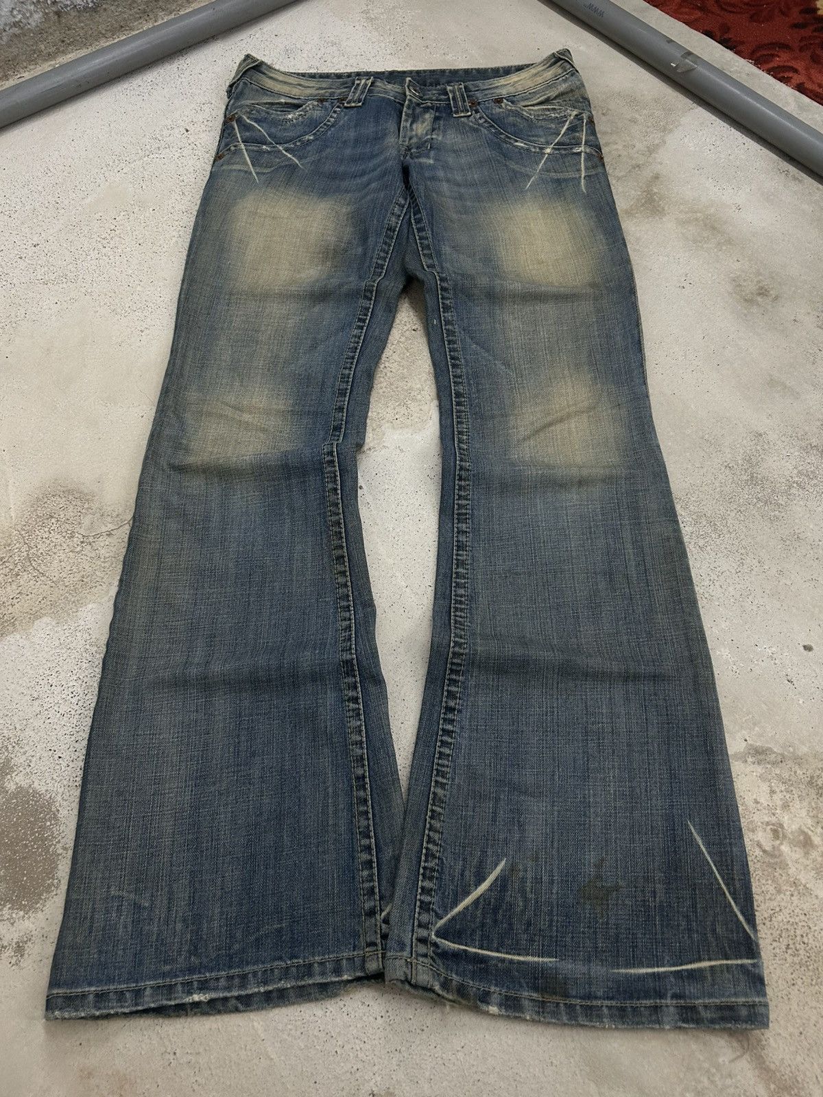 Hysteric Glamour Pep Jean Flare Mud Washed Clawn Mark Distressed Low Rise Size US 30 / EU 46 - 1 Thumbnail