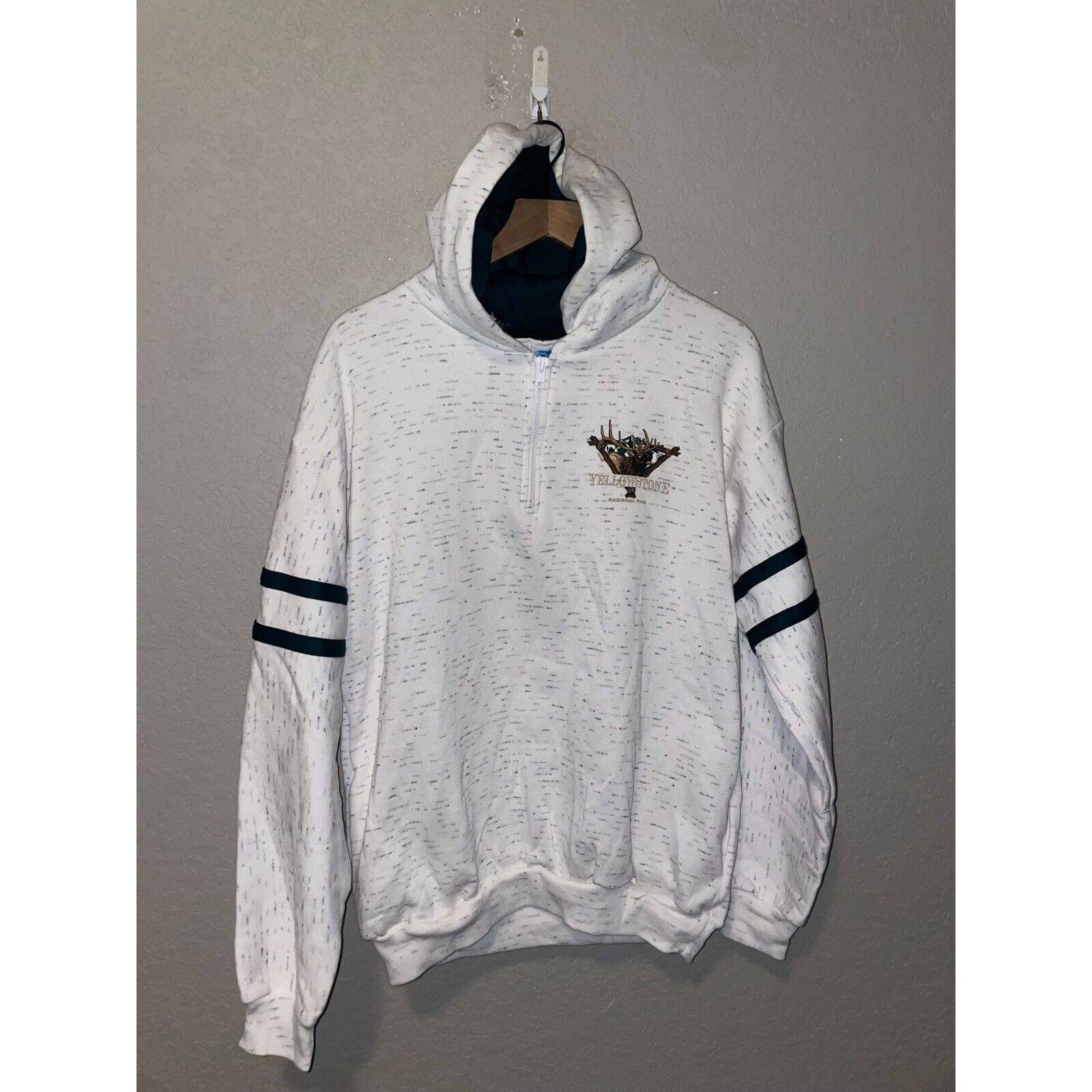 Vintage Vintage Yellowstone Hoodie National Park 1/4 Zip VTG 90s L Size US L / EU 52-54 / 3 - 1 Thumbnail