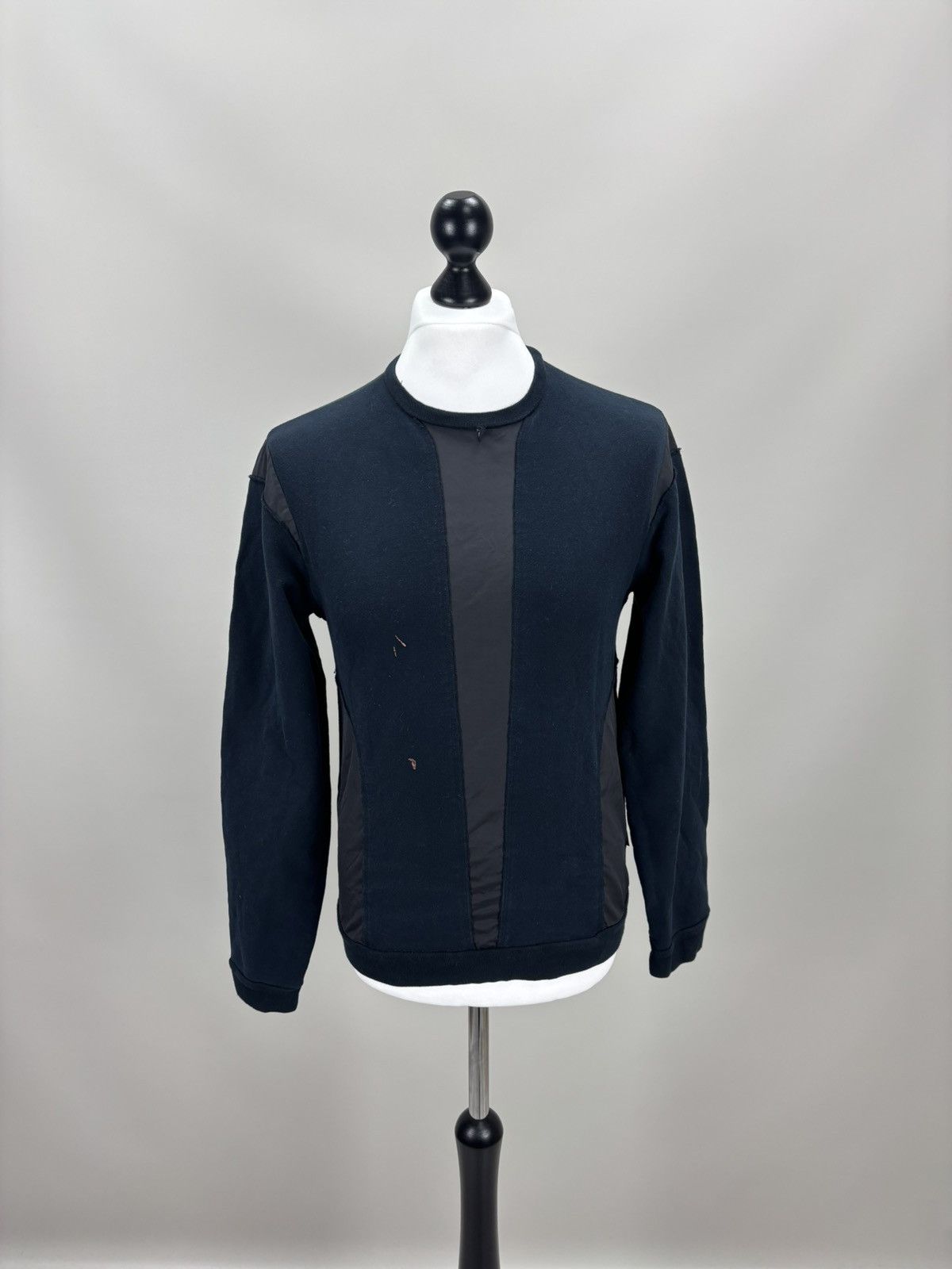 Givenchy Mens sweatshirt Givenchy Size L Color Blue/Black Size US L / EU 52-54 / 3 - 1 Thumbnail