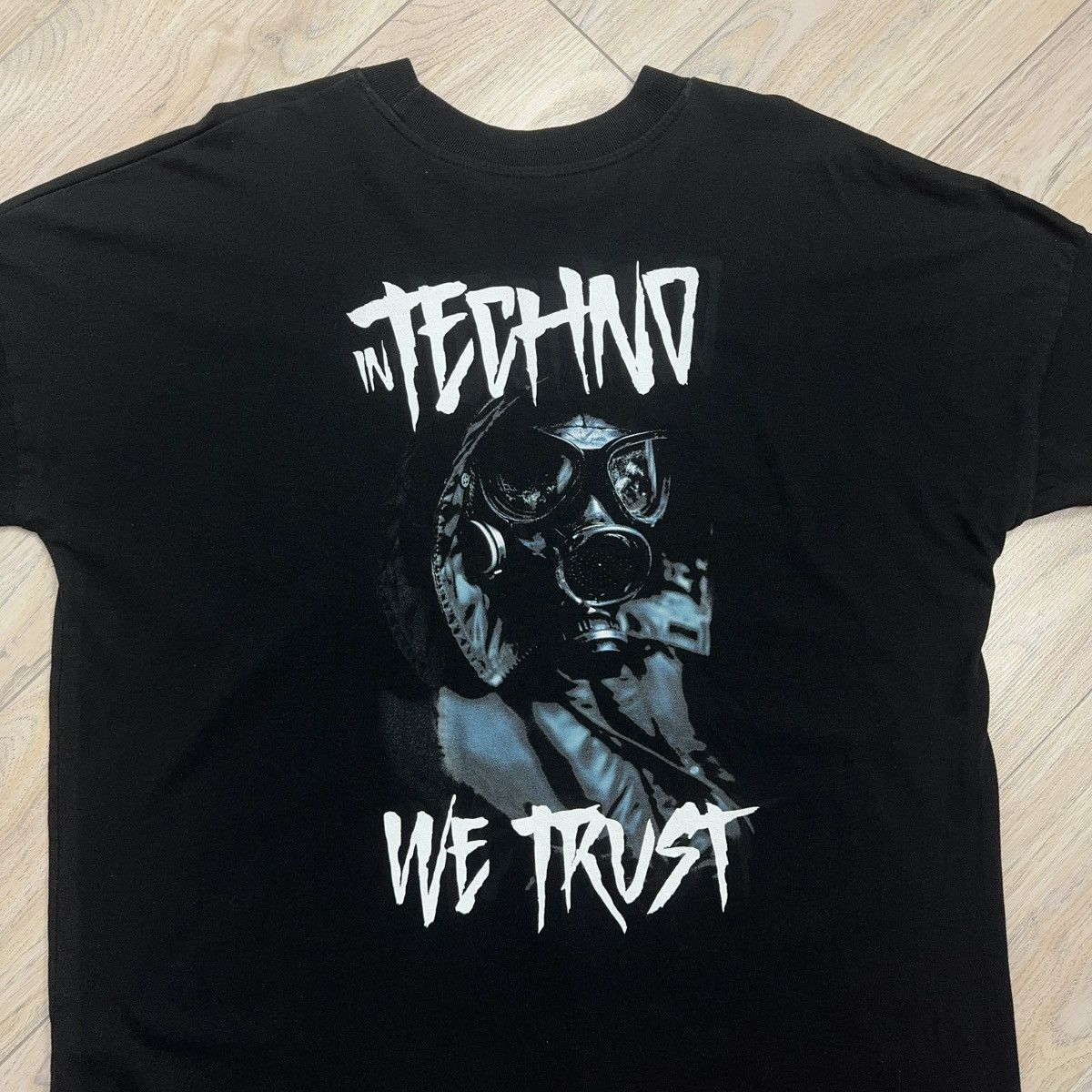 Band Tees Vintage Y2K In Techno We Trust Festival Black T-shirt Size US L / EU 52-54 / 3 - 2 Thumbnail