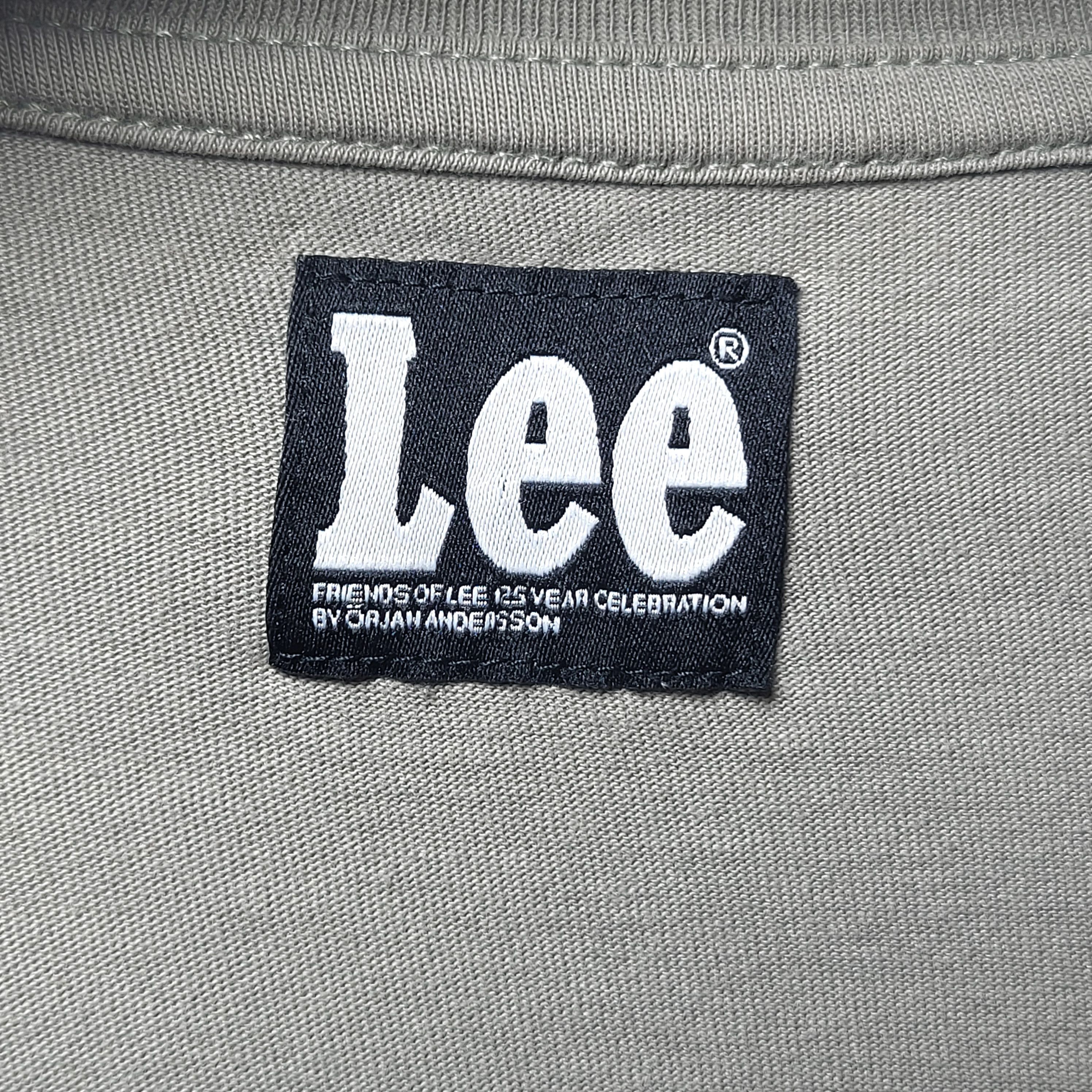 Lee Lee&Örjan Andersson T-Shirts size M Size US M / EU 48-50 / 2 - 3 Thumbnail