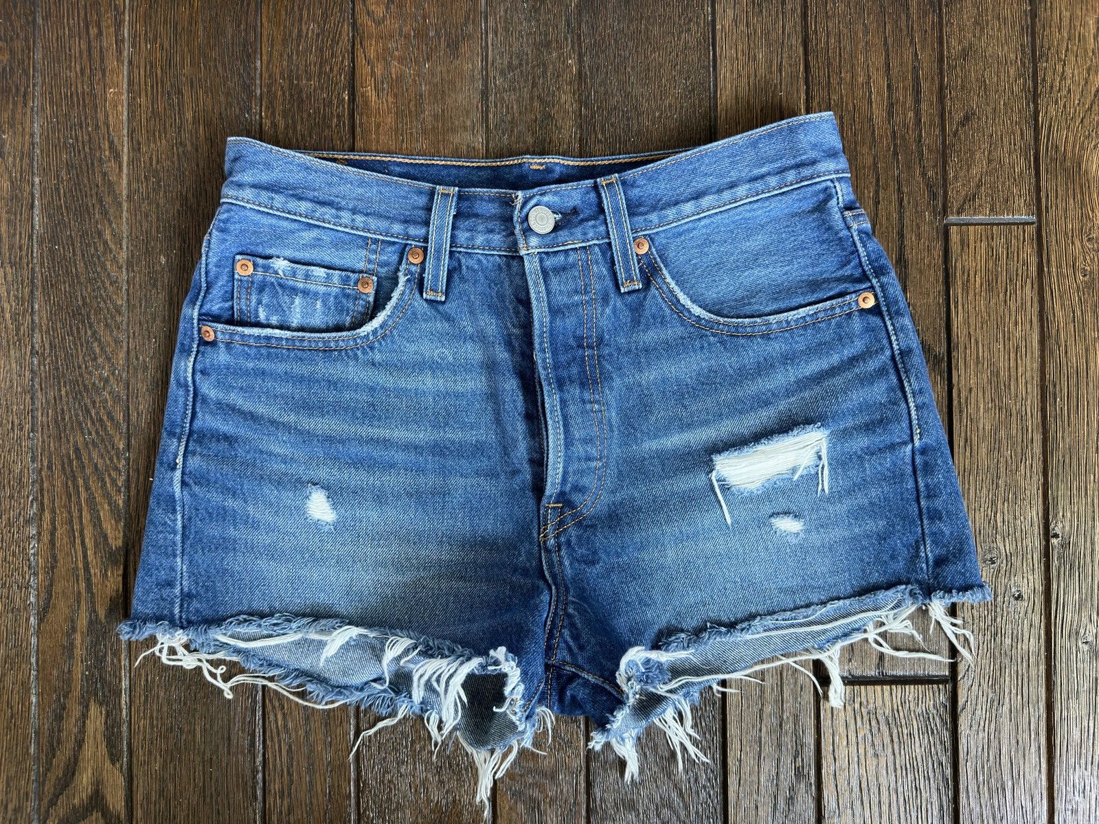 Levi's High waisted Levi’s Denim Shorts Size 28" / US 6 / IT 42 - 1 Thumbnail