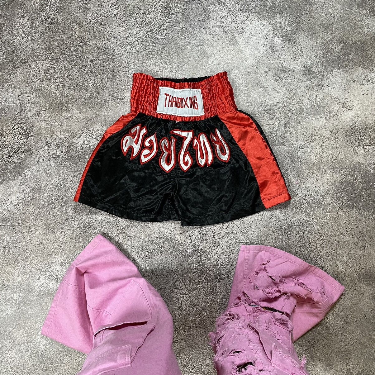 Vintage Vintage 90s Thai Boxing Shorts Baggy Y2K Streetwear Logo 30 Size US 30 / EU 46 - 1 Thumbnail