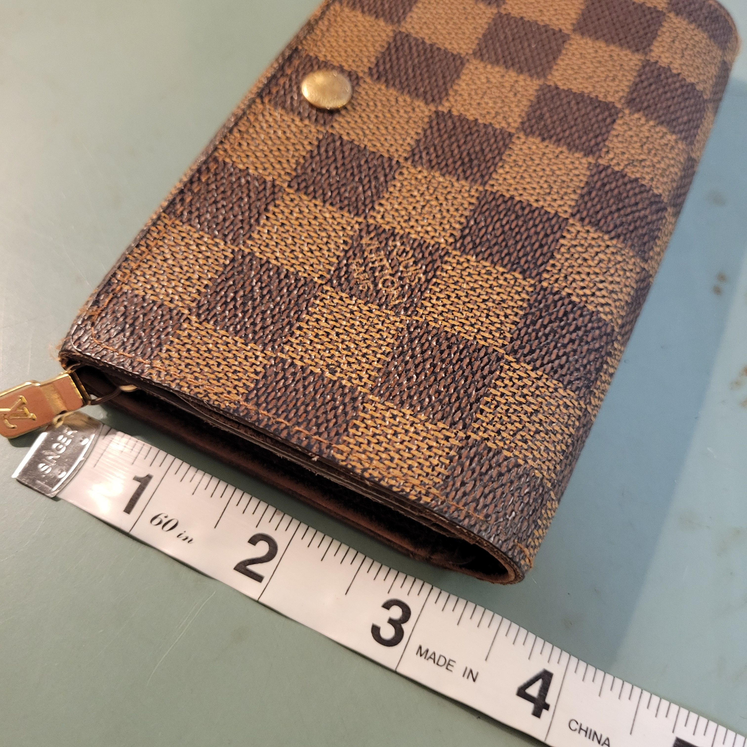 Louis Vuitton LV Damier Ebene Compact Long Wallet Size ONE SIZE - 17 Thumbnail