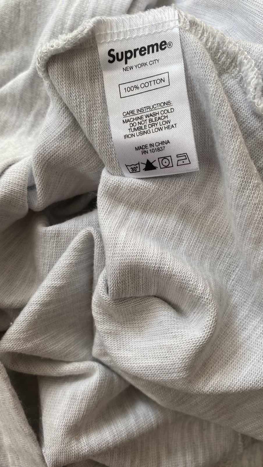 Supreme Supreme Shirt Men Grey Black Cotton Cloud Arc Graphic Size US L / EU 52-54 / 3 - 9 Thumbnail