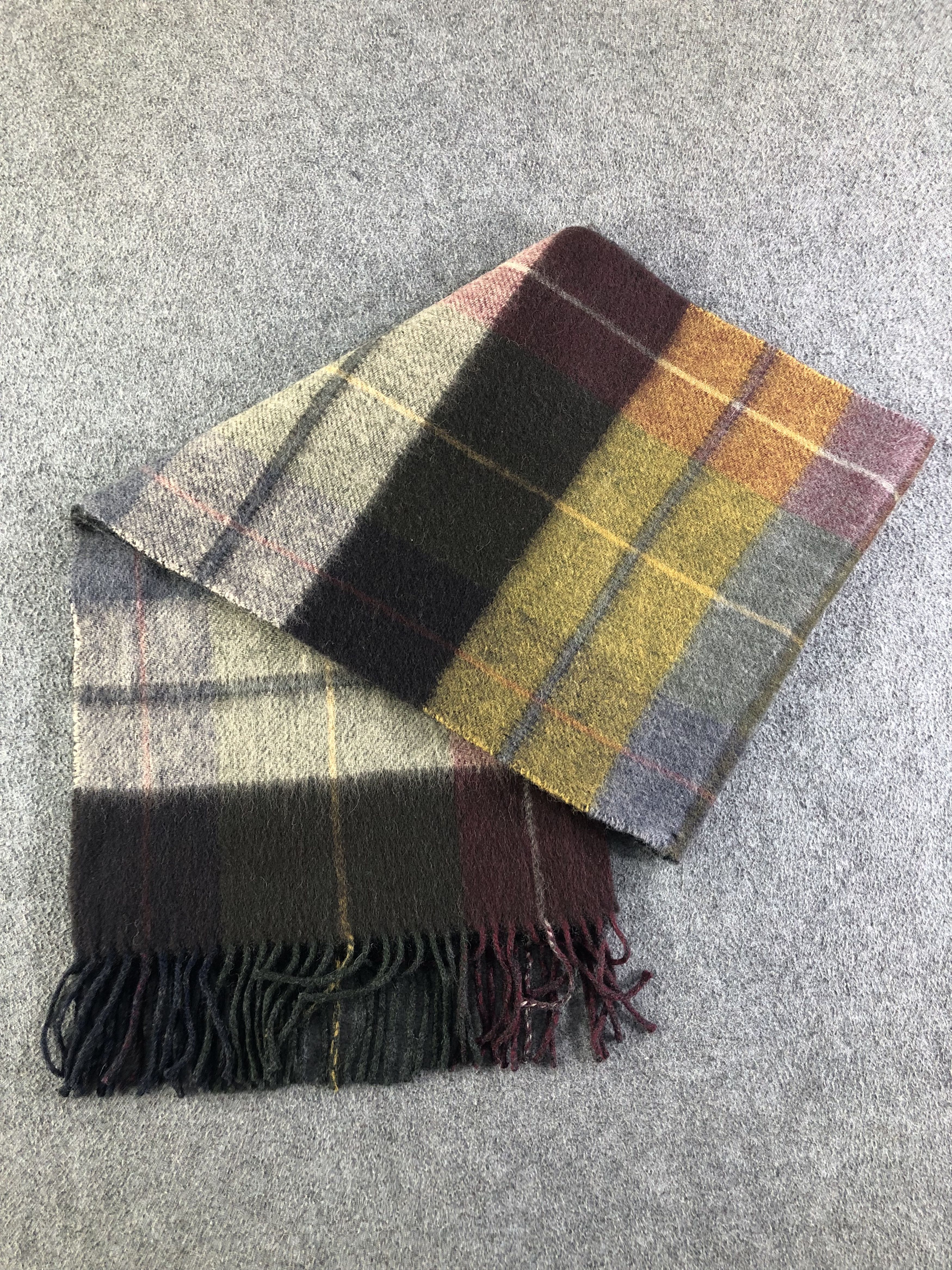 Hardy Amies Hardy Amies Scarf / Muffler / Neckwear SS1219 Size ONE SIZE - 5 Thumbnail