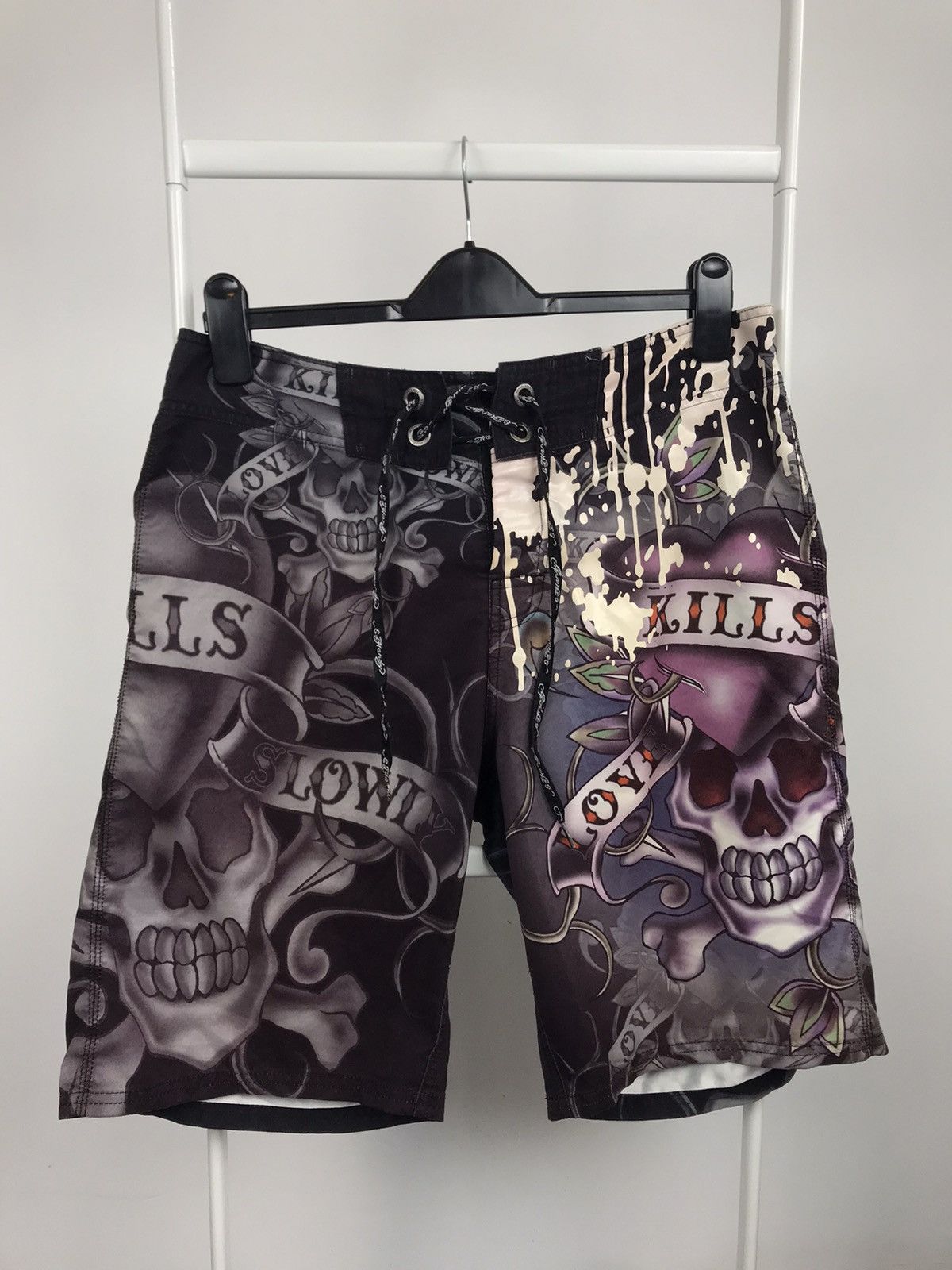 Ed Hardy × Vintage Vintage Ed Hardy Tattoo Printed Y2K Shorts Size US 34 / EU 50 - 1 Thumbnail
