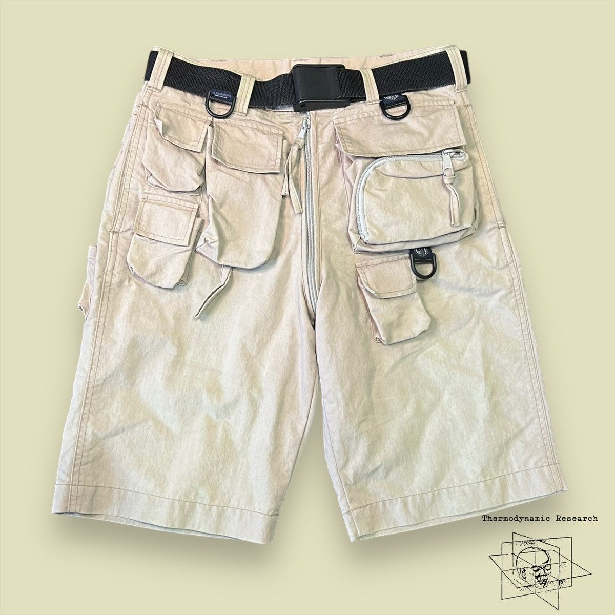 General Research Parasite | Grailed