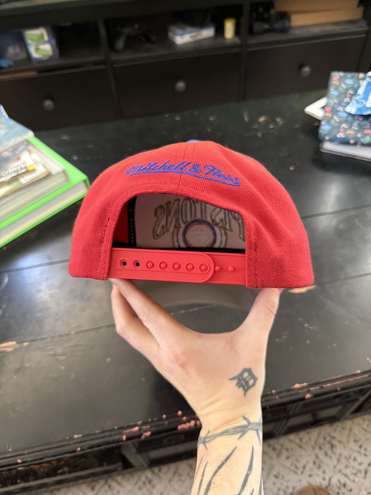 Mitchell & Ness Pistons Snapback Hat - mitchell and ness Size ONE SIZE - 2 Thumbnail