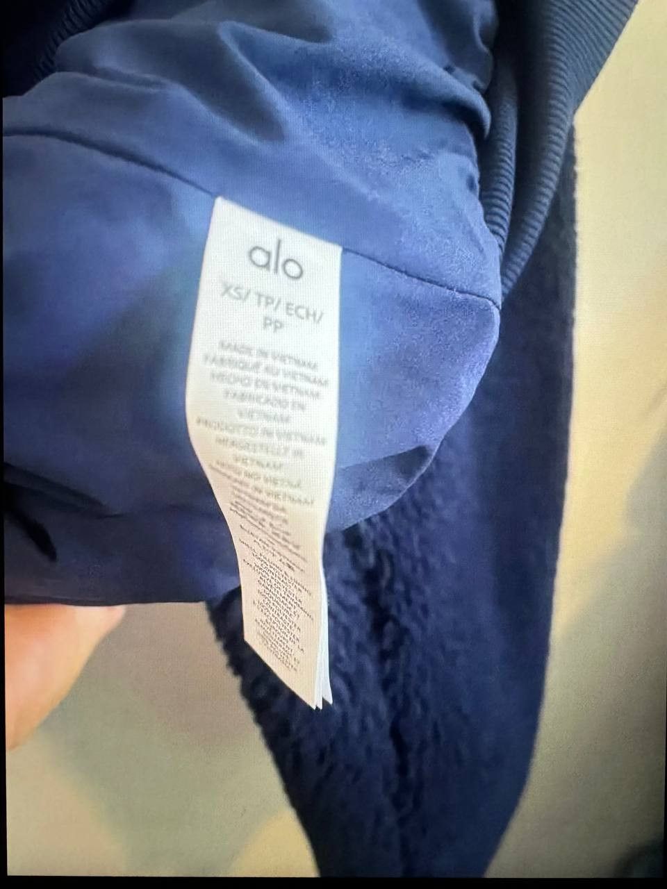 Alo Yoga Alo Yoga blue bomber jacket Size S / US 4 / IT 40 - 2 Thumbnail