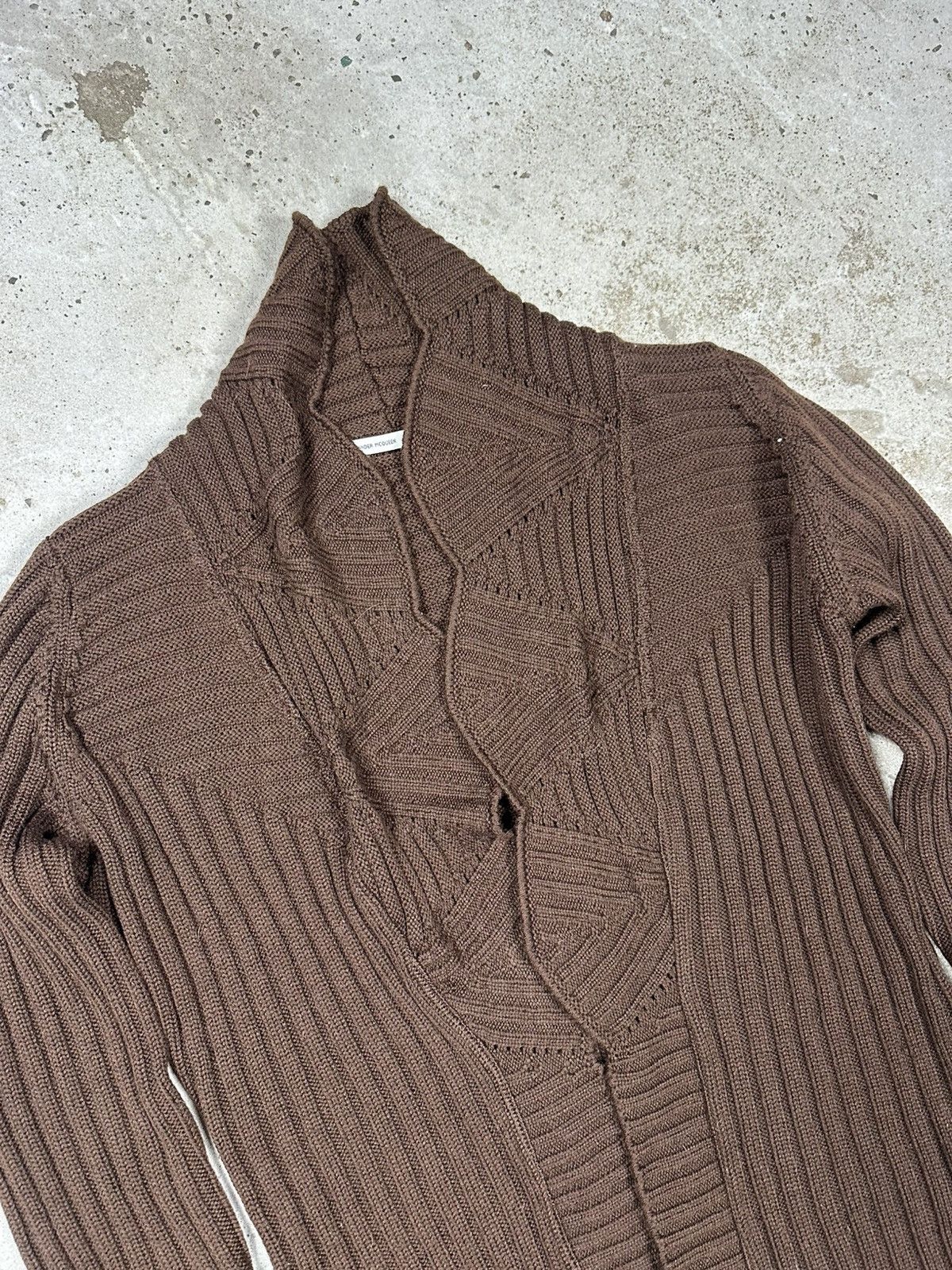 Alexander McQueen Vintage FW 90s Alexander McQueen Wool Brown Runway Cardigan Size M / US 6-8 / IT 42-44 - 5 Thumbnail