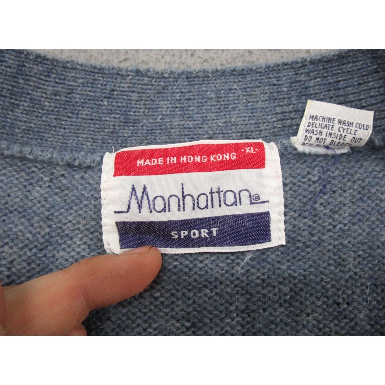 Vintage VINTAGE Manhattan Sports Cardigan Sweater Unisex Adults Blue XL Wool Blend Size L Size US L / EU 52-54 / 3 - 2 Thumbnail