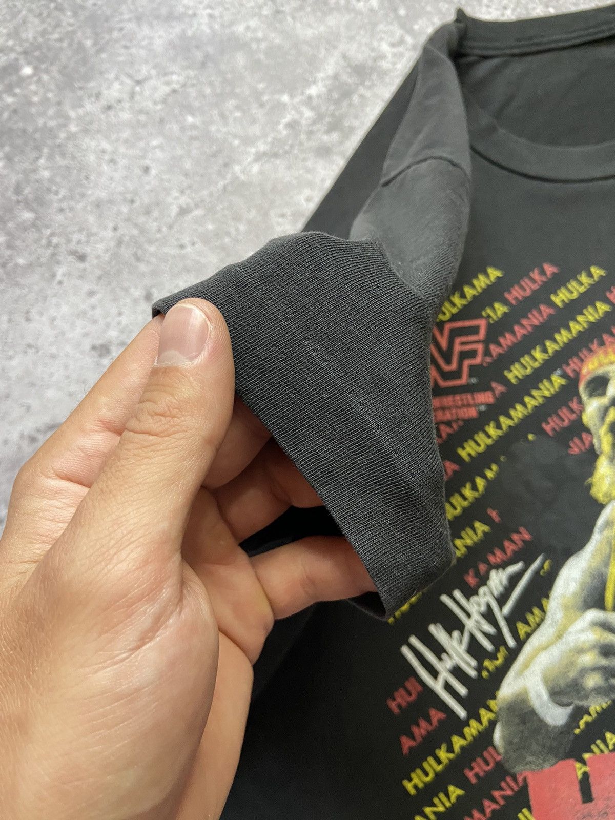 WWF RARE vintage 1991 HULK HOGAN wrestling t-shirt Size US XL / EU 56 / 4 - 4 Thumbnail