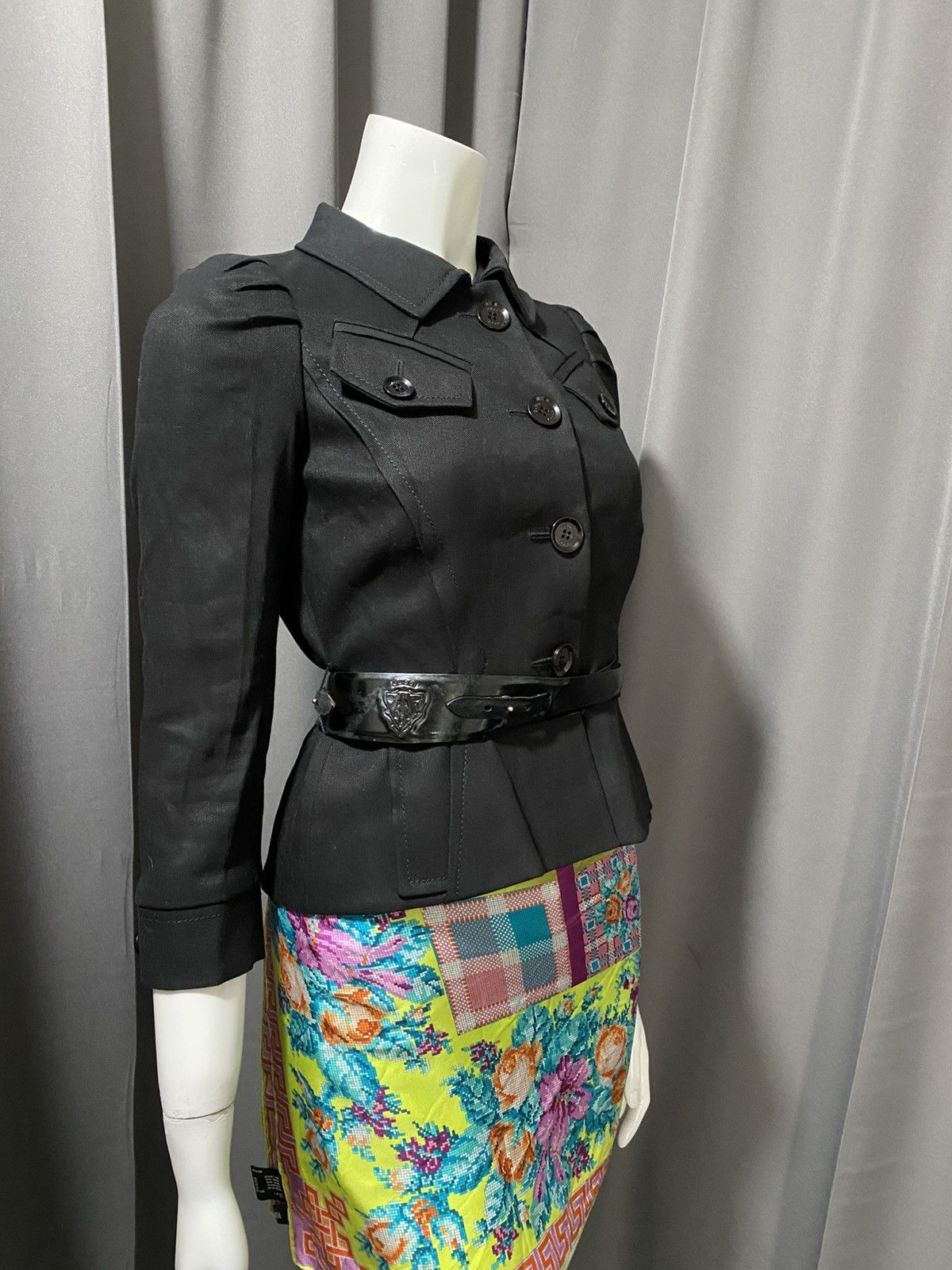 Gucci Fall 2007 Gucci- Belted Military Type Jacket Size XS / US 0-2 / IT 36-38 - 3 Thumbnail