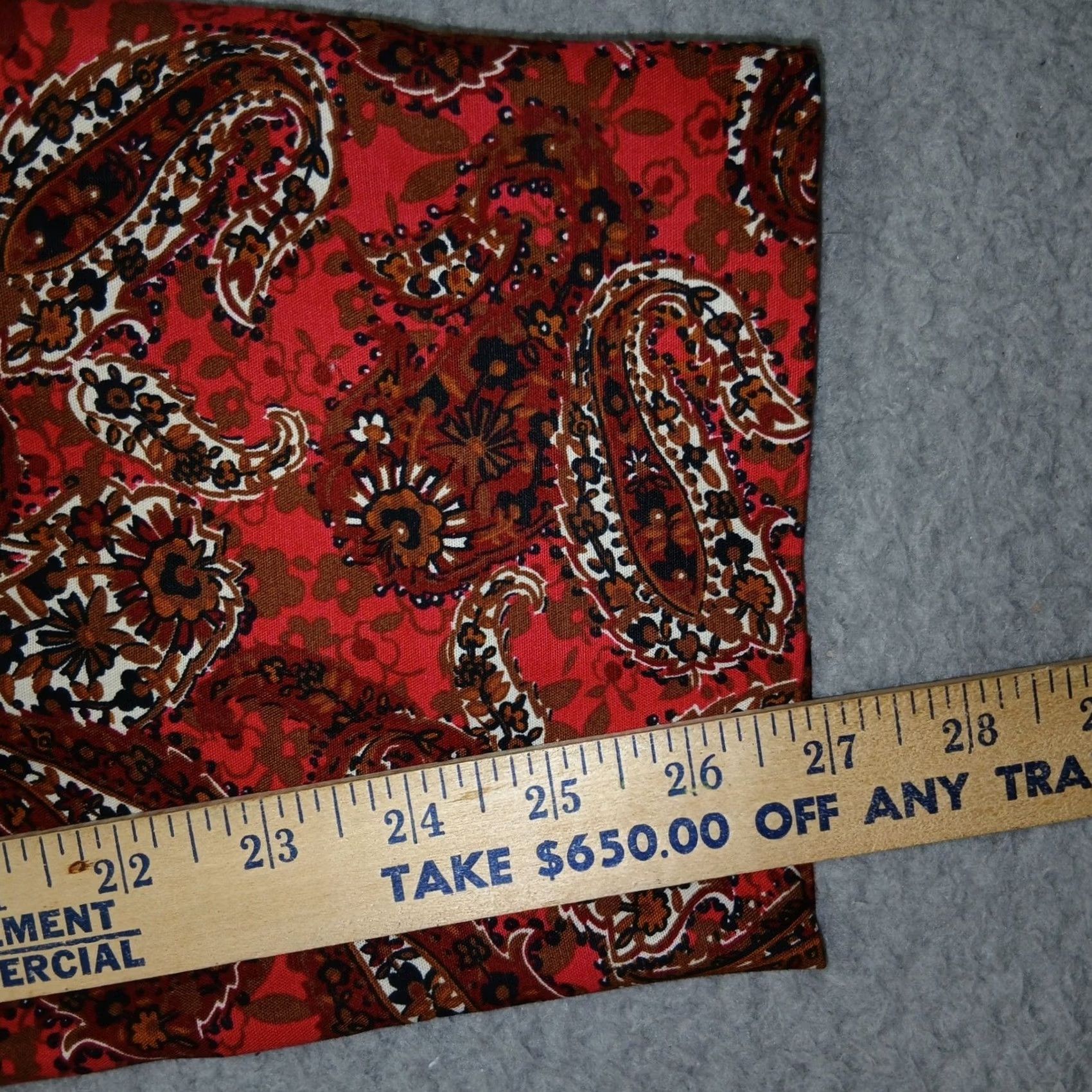 Brooks Brothers Brooks Brothers Pants Women 10 Red Paisley Print Slim Leg Cotton Blend Size 32" / US 10 / IT 46 - 7 Thumbnail
