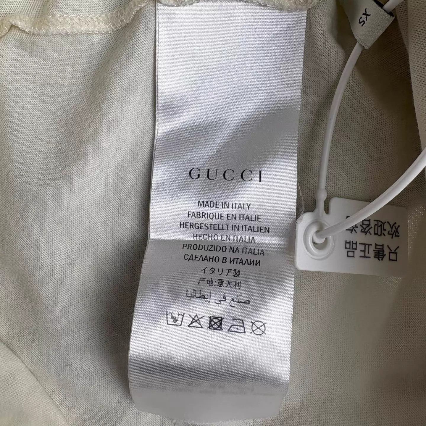 Gucci Gucci Sanskrit Print Cream Women's Short Sleeve T - Shirt Size XS / US 0-2 / IT 36-38 - 4 Thumbnail