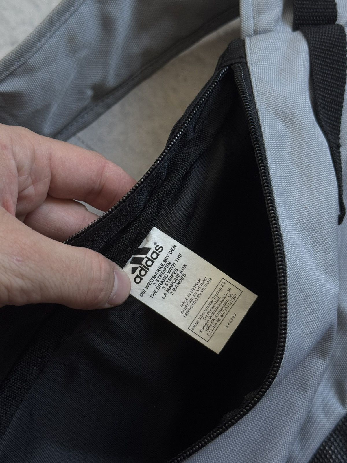 Adidas × Vintage Adidas sling bag Y2K vintage Size ONE SIZE - 8 Thumbnail